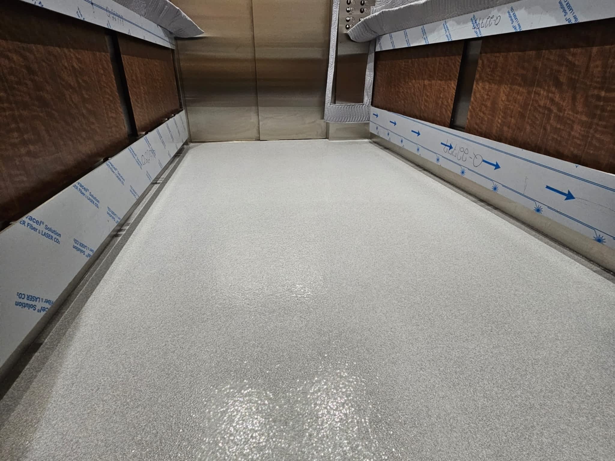 photo Finition Époxy Philippe Rioux | Plancher Époxy