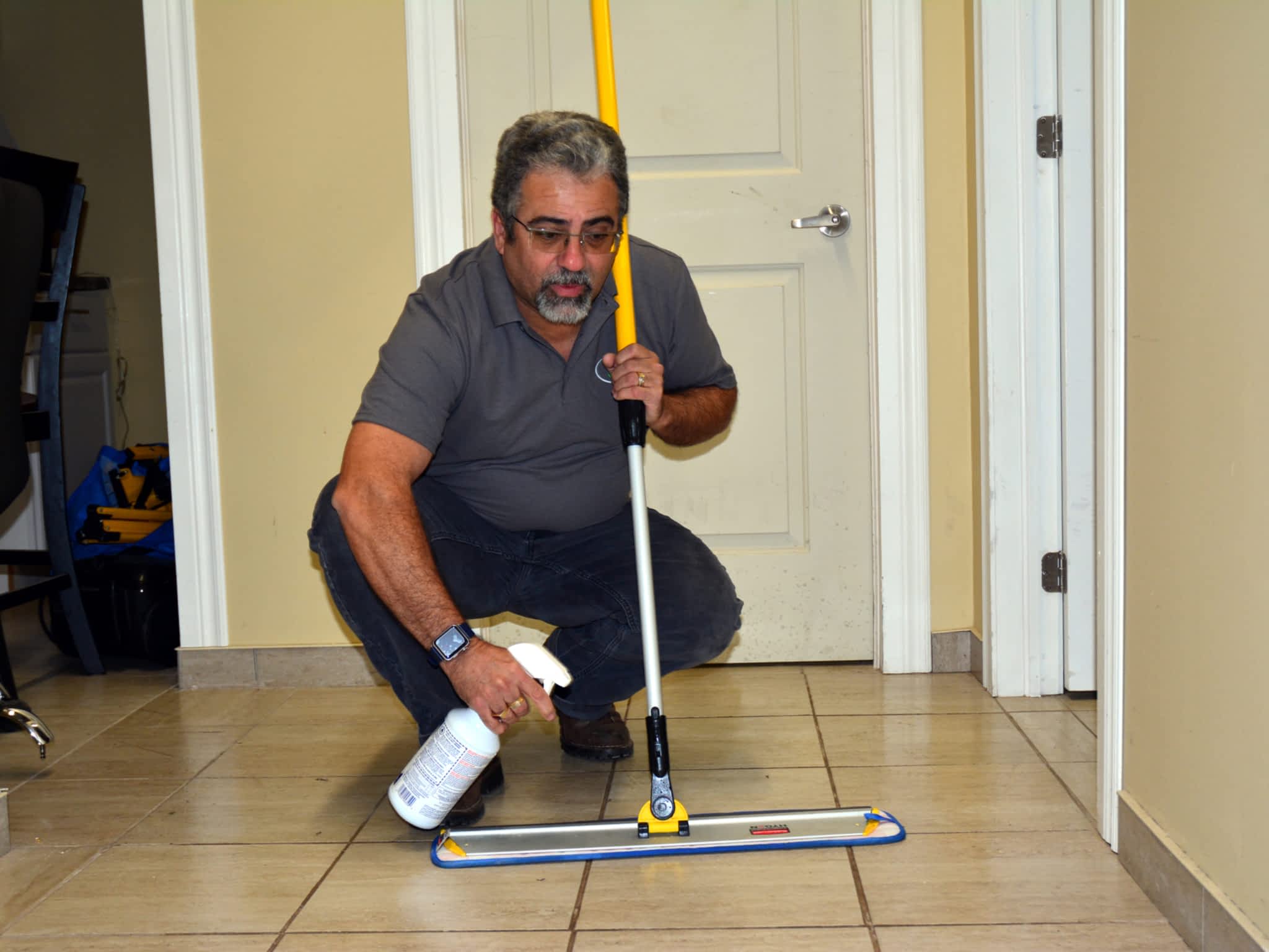 photo SQM Janitorial Services INC