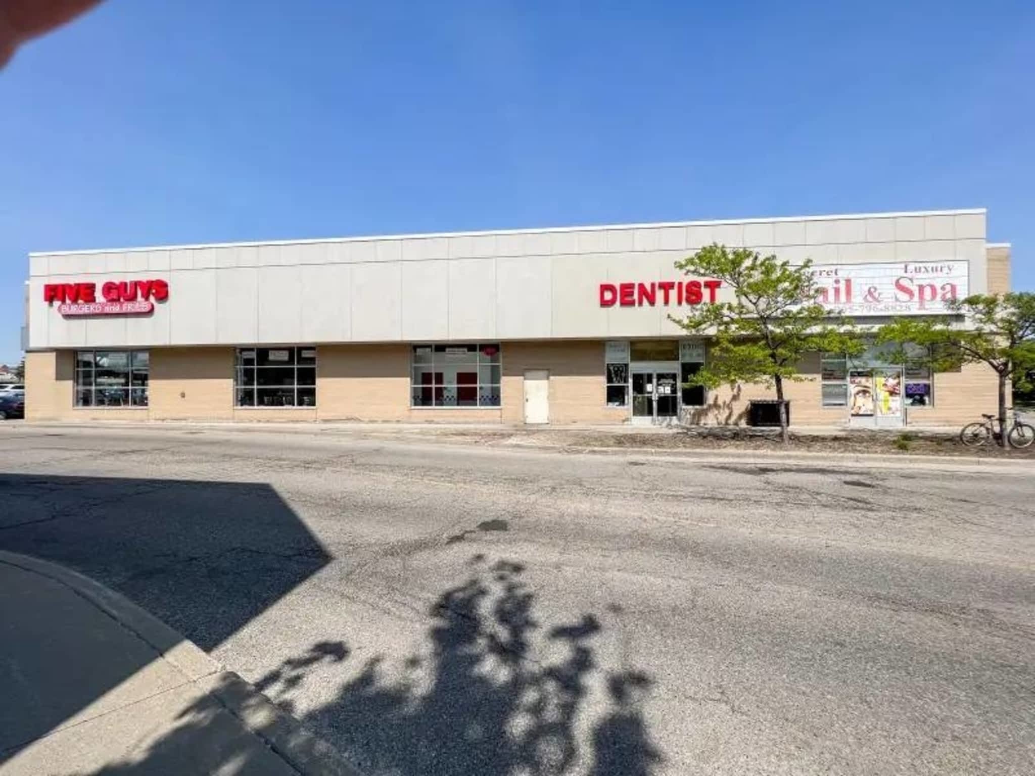 photo Brampton Corners Dental Care