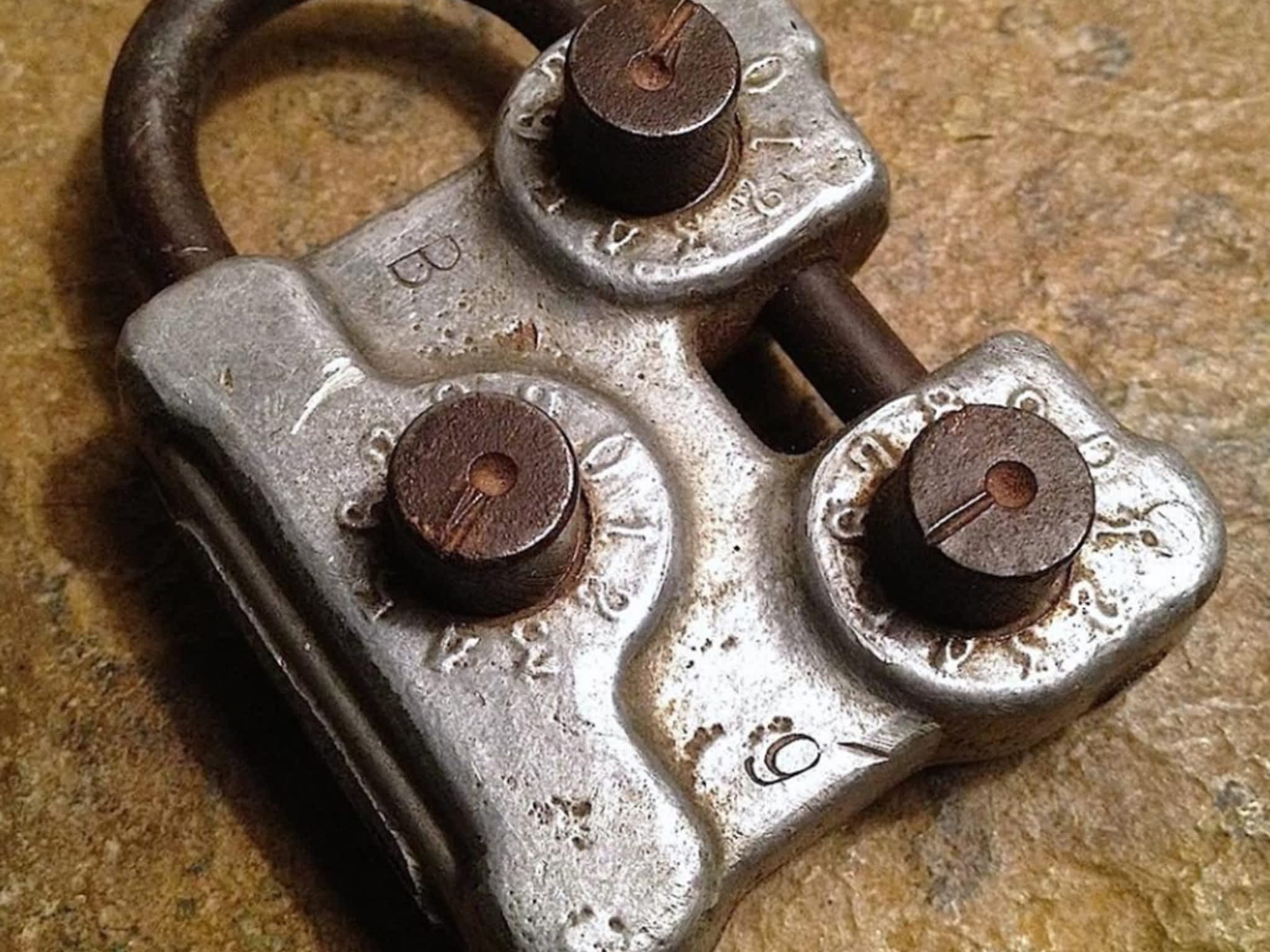 photo Brooks Lock & Safe