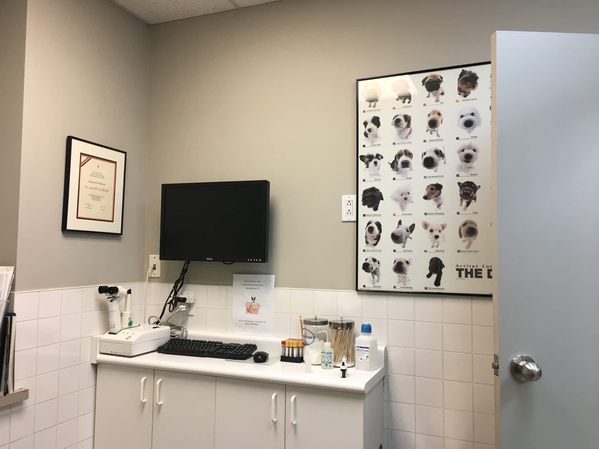 photo Forest Hill Animal Clinic
