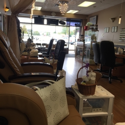 Enchanted Nails Boutique Ltd - Ongleries