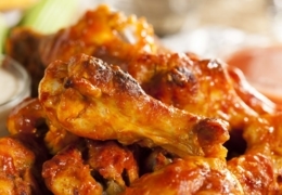 Where to order wow-worthy chicken wings in Vancouver