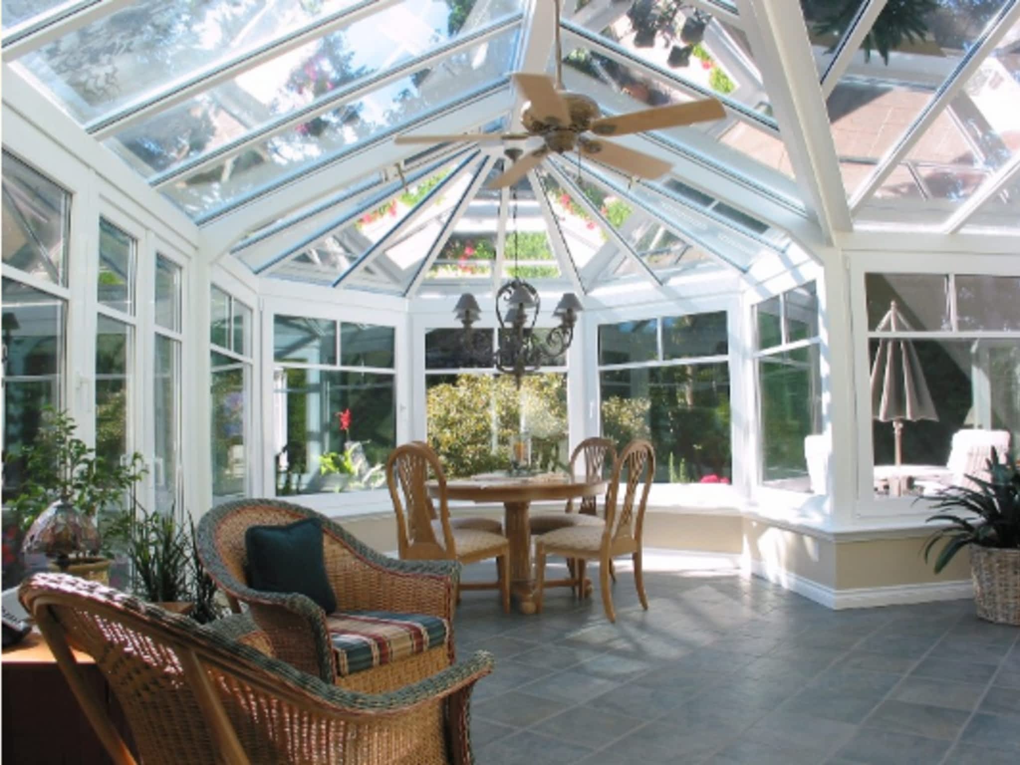 photo Moore's Custom Sunrooms