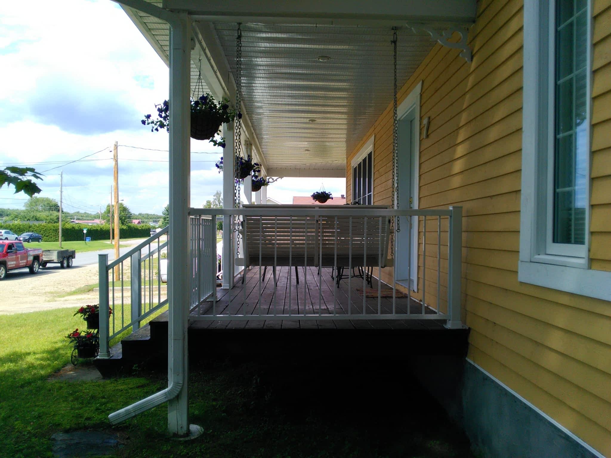 photo Ottawa Valley Aluminium Railing & Decks Co