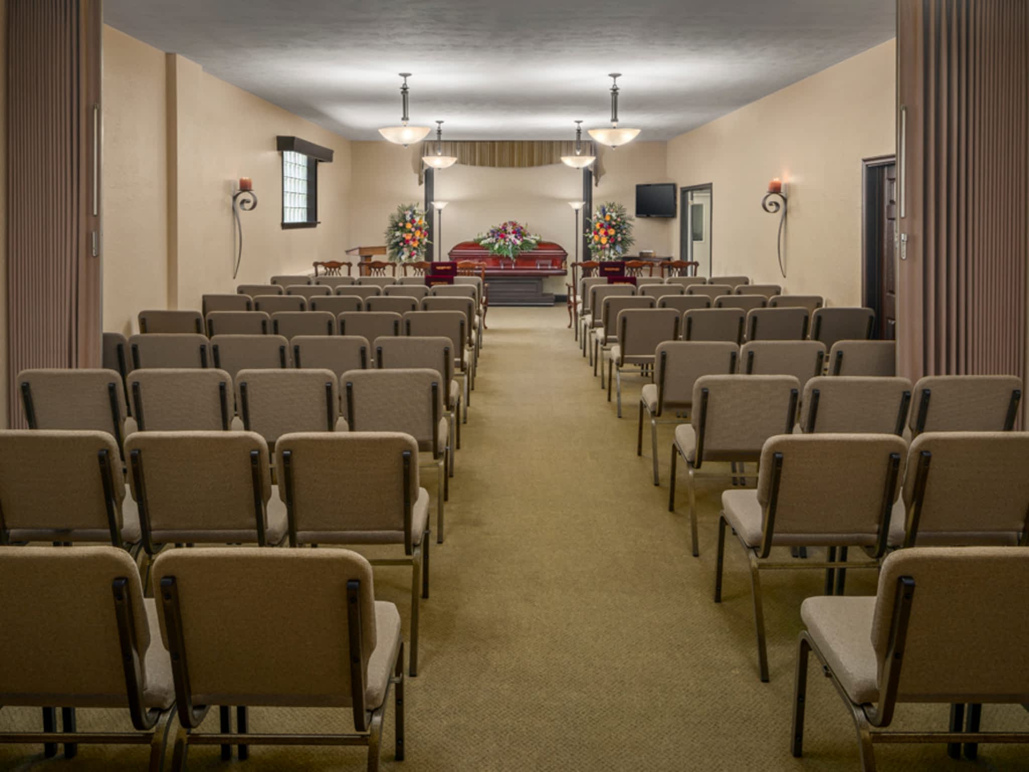 photo Scott Funeral Home - West Toronto Chapel