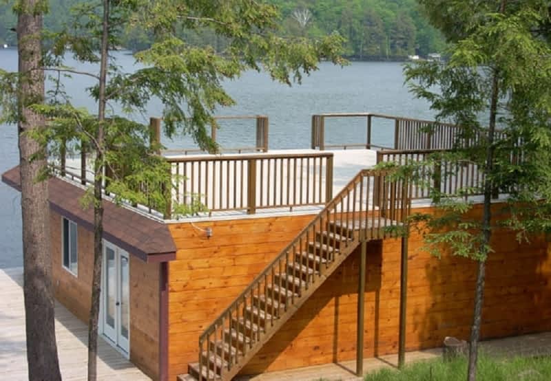 photo Decking by Deckmasters