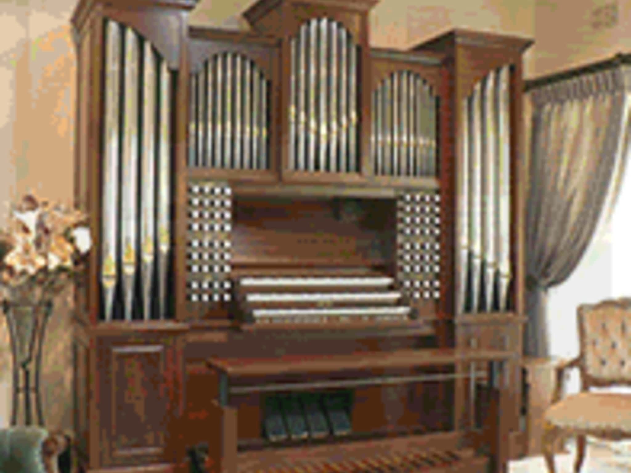 photo Classical Organ Centre
