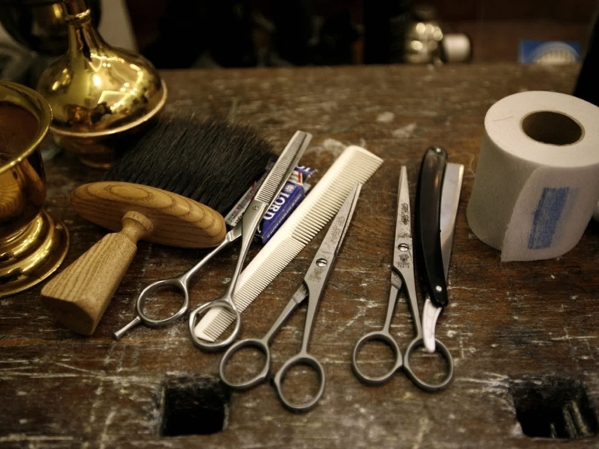 photo The Elegant Man Barber Shop