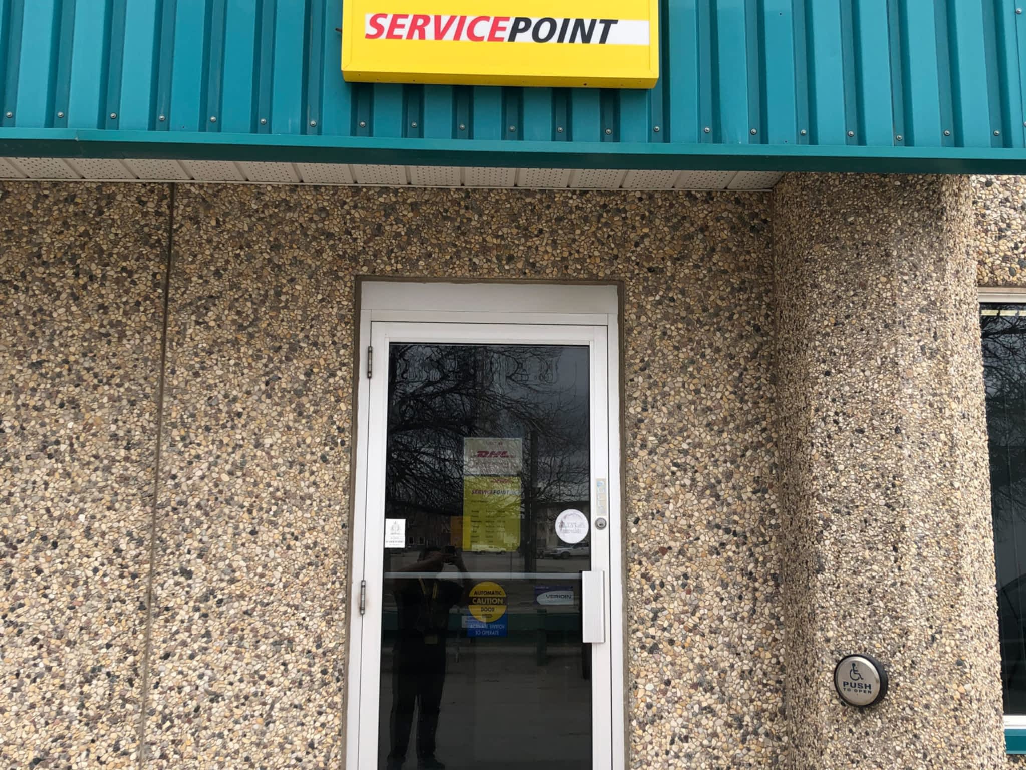 photo DHL Express Service Point Winnipeg