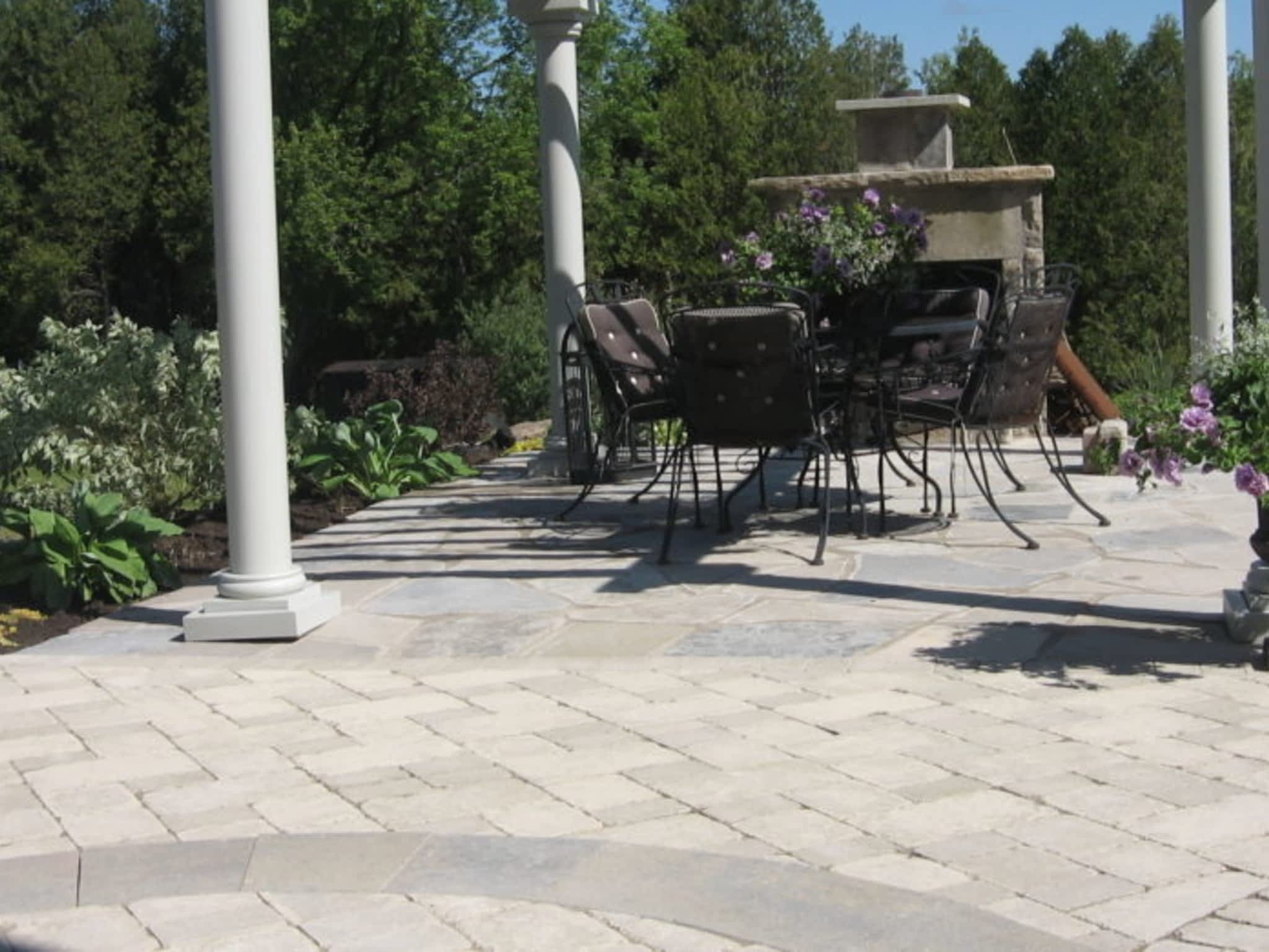 photo Intercounty Interlock