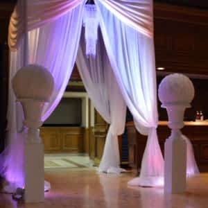 swan wedding and event decor