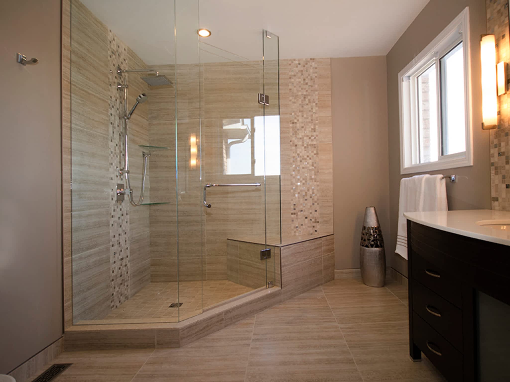 photo Floor & Bath Design Inc