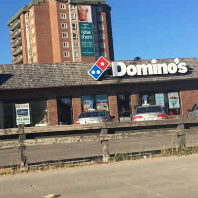 Domino's Pizza - Pizza & Pizzerias