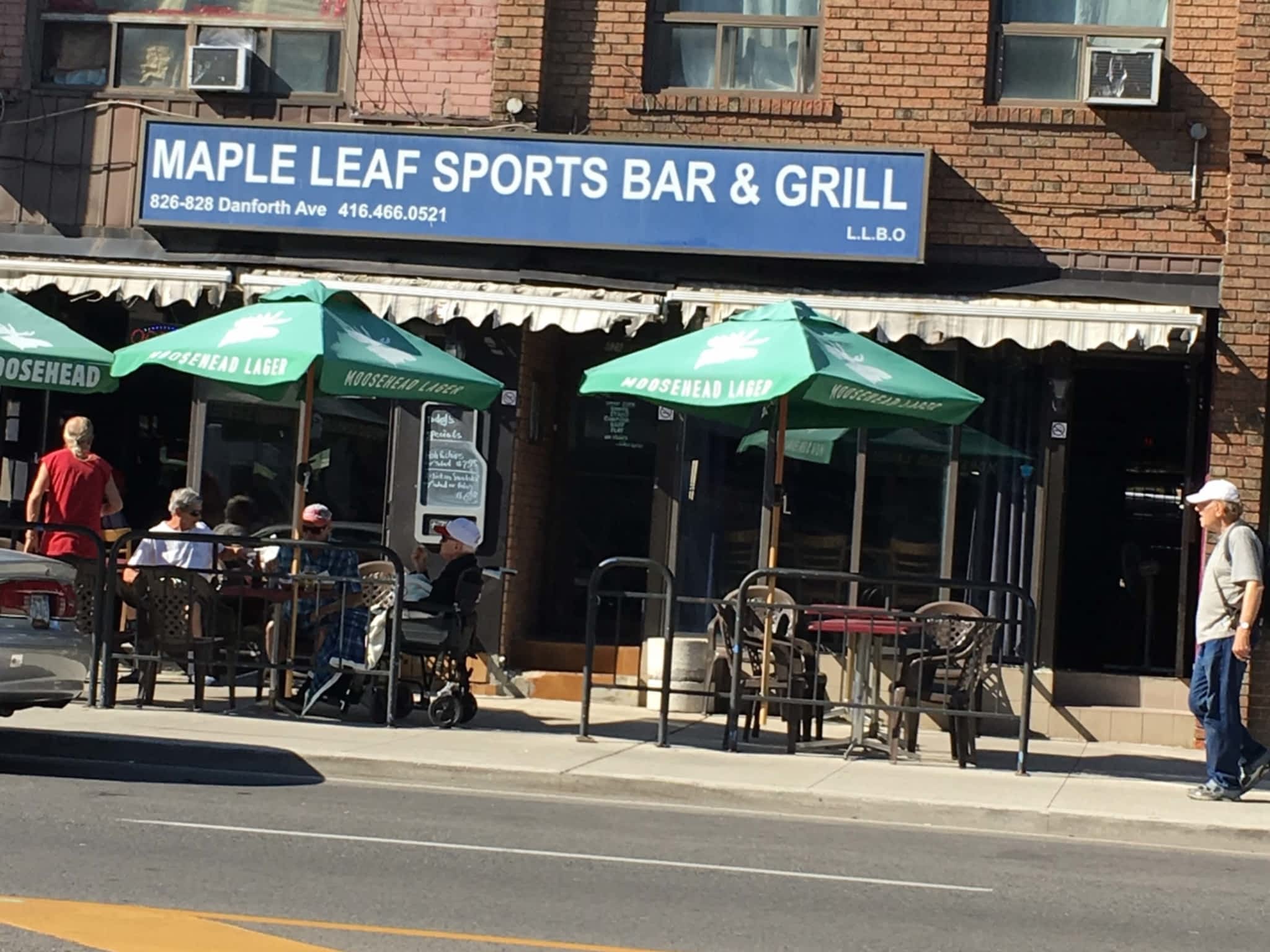 photo Maple Leaf Bar