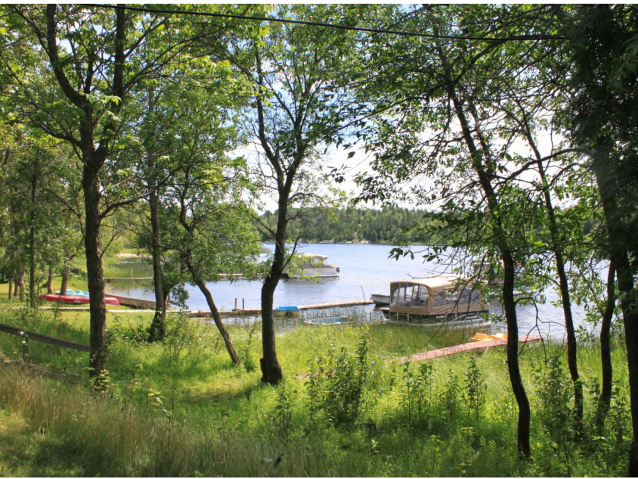 photo Cedar Grove Trailer Park