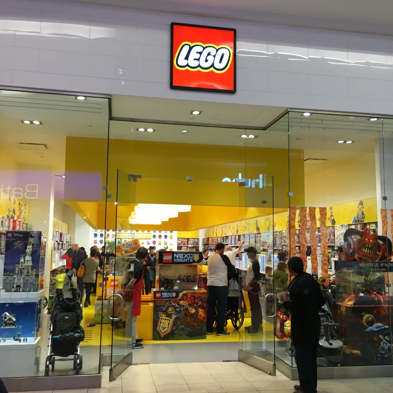 magasin lego laval