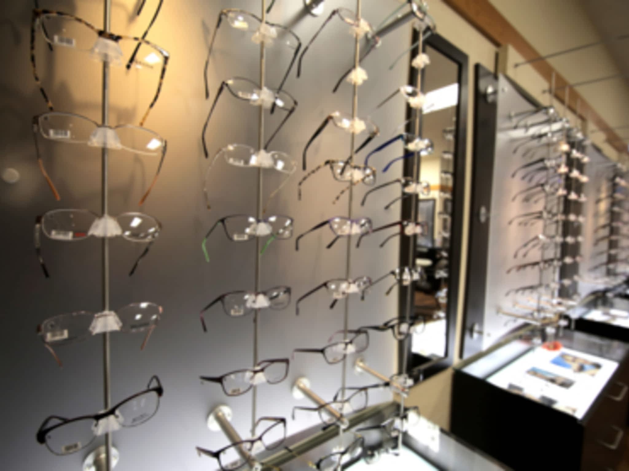 photo Summit Eyecare