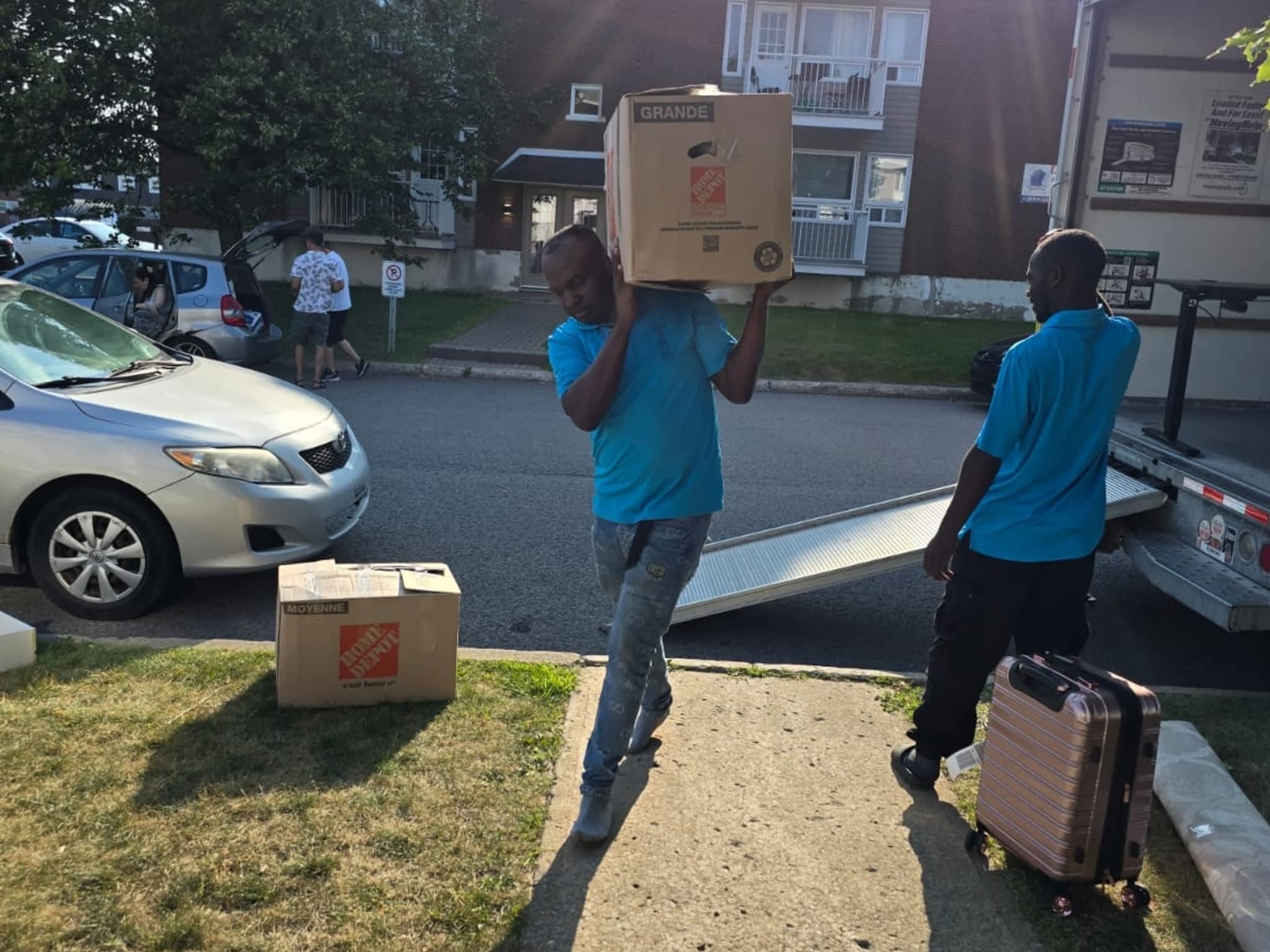 photo Peter K2 Moving Helper Services