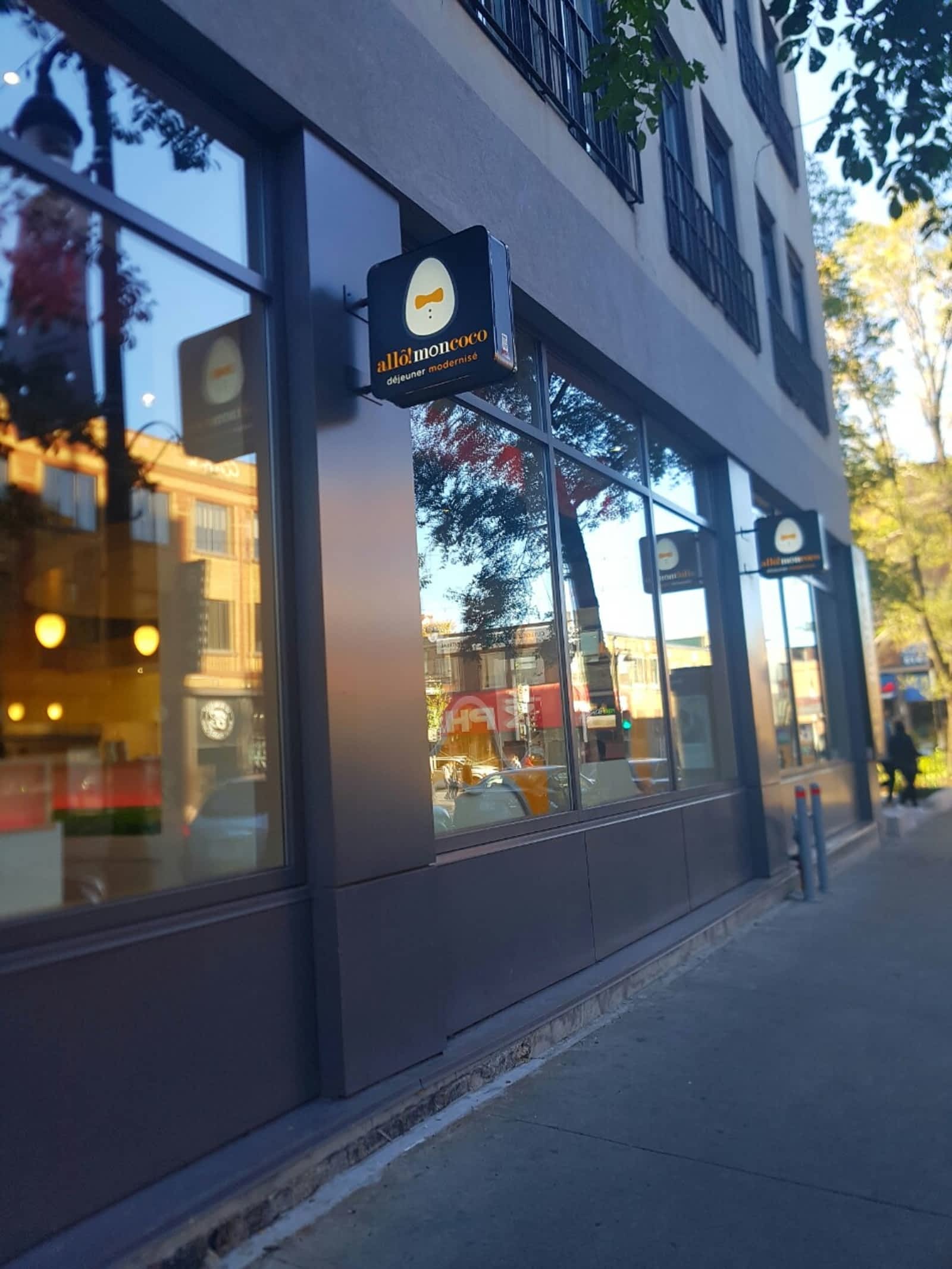 allo mon coco centre ville montreal