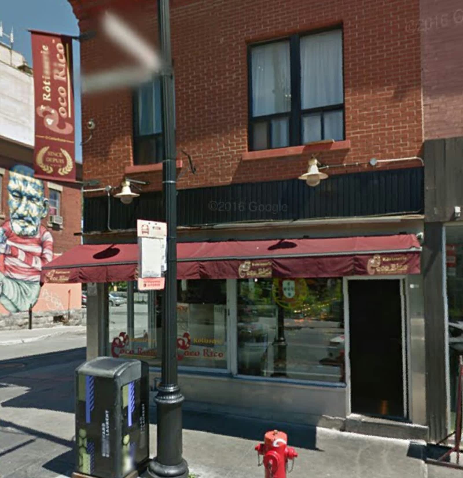 Coco Rico Opening Hours 3907, boul SaintLaurent, Montréal, QC