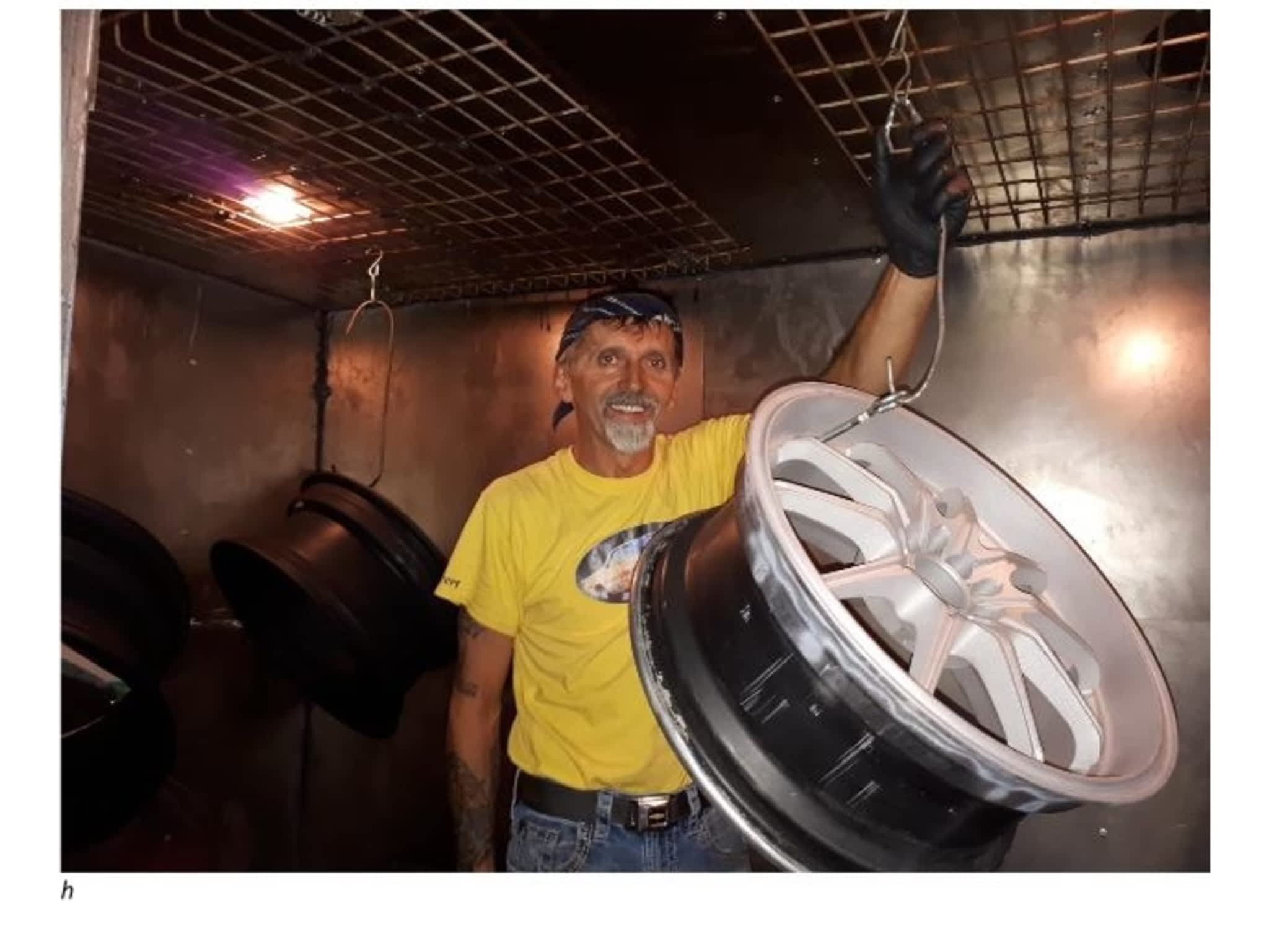 photo WICKED Powder Coating