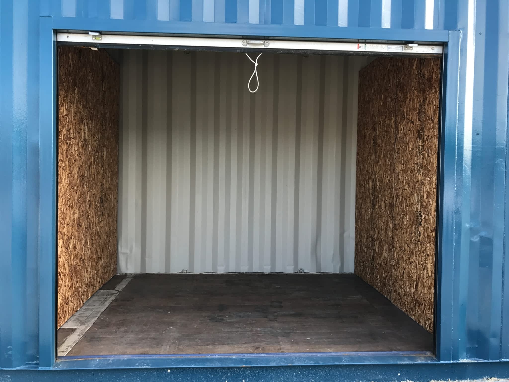 photo Entrepôts C F Mini