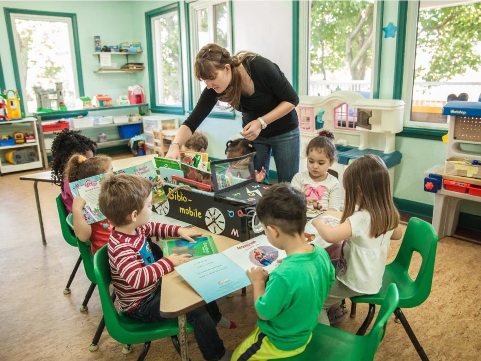 photo Garderie et Centre Éducatif Mademoiselle Sourire