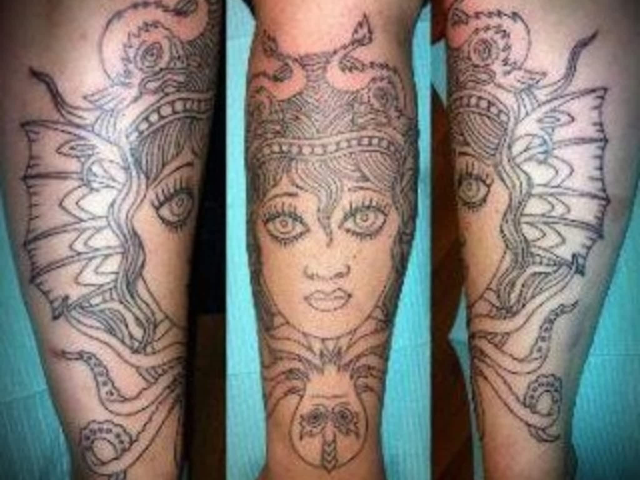 photo Infiniti Tattoos & Piercing Studios