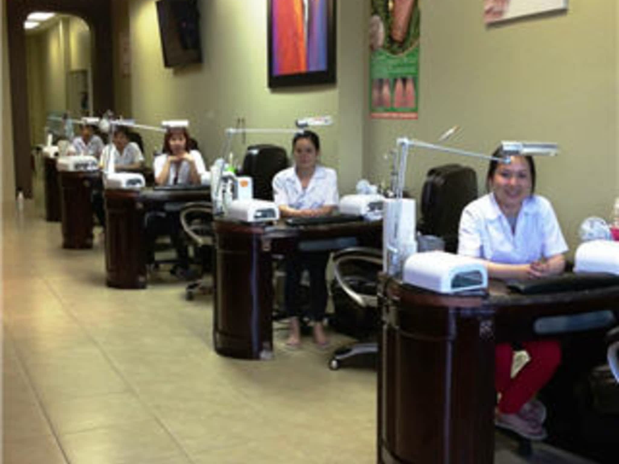 photo Binh's Nail Ltd