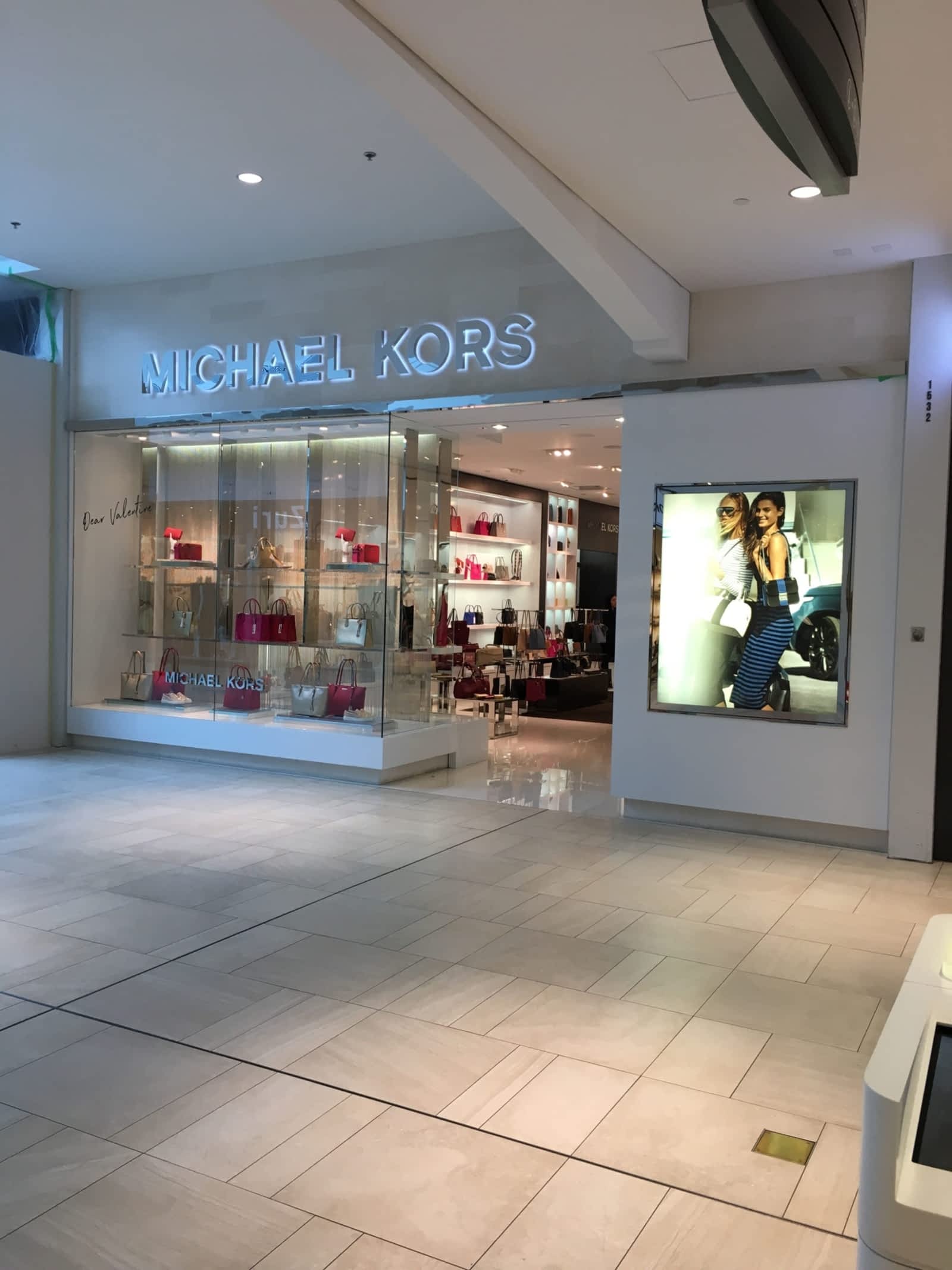 michael kors canada mapleview