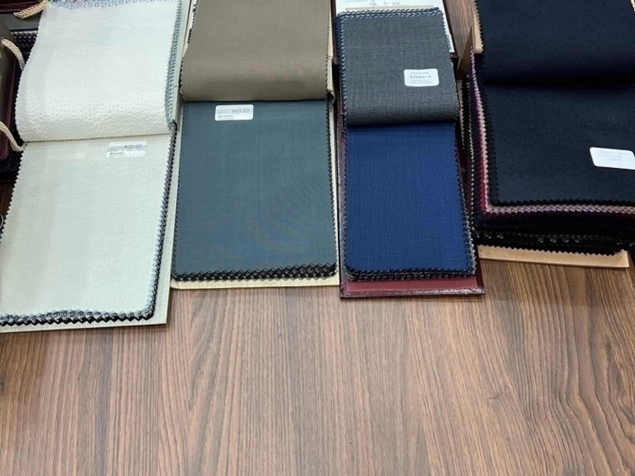 photo Shanghai LeeYonge Bespoke Tailor (Unit B61)