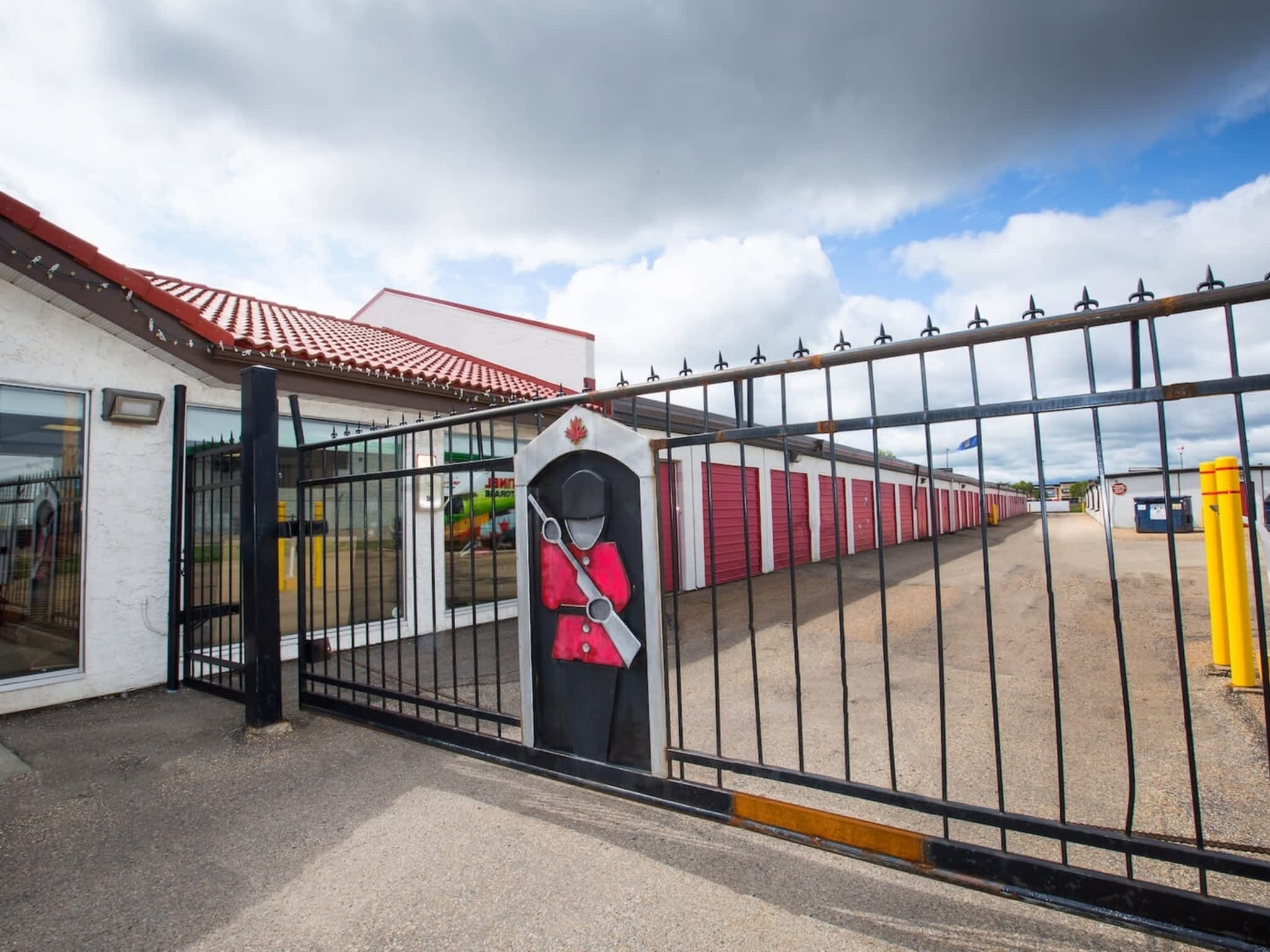 photo Sentinel Storage - Edmonton South