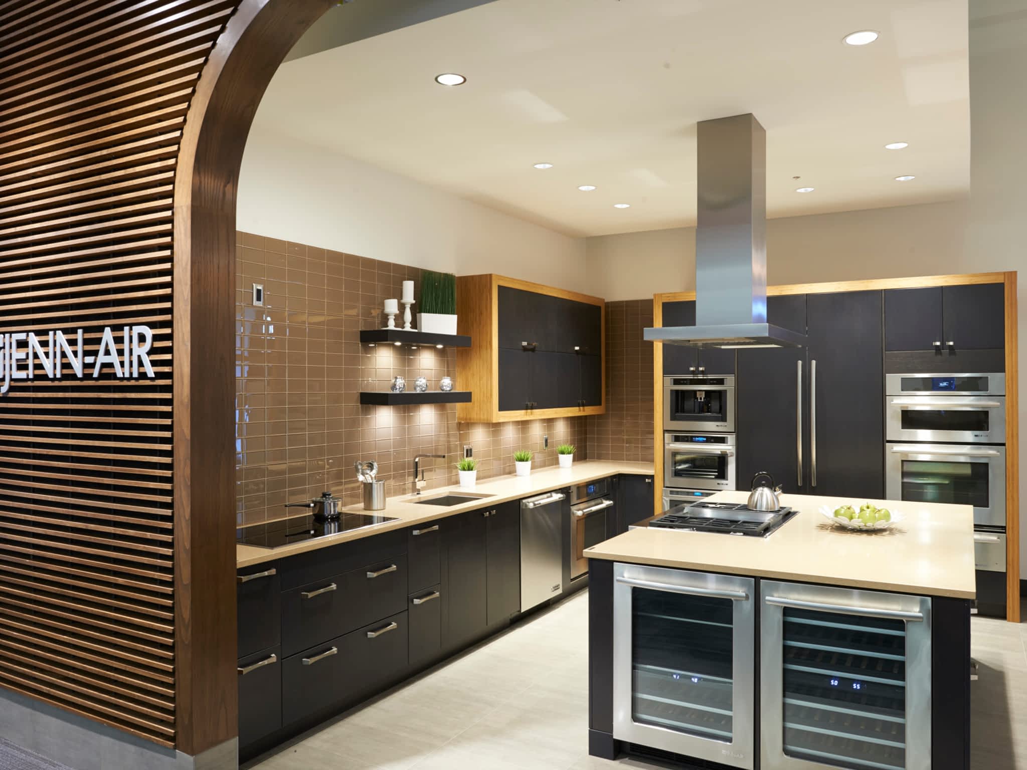 Trail Appliances Richmond, BC 3388 Sweden Way Canpages