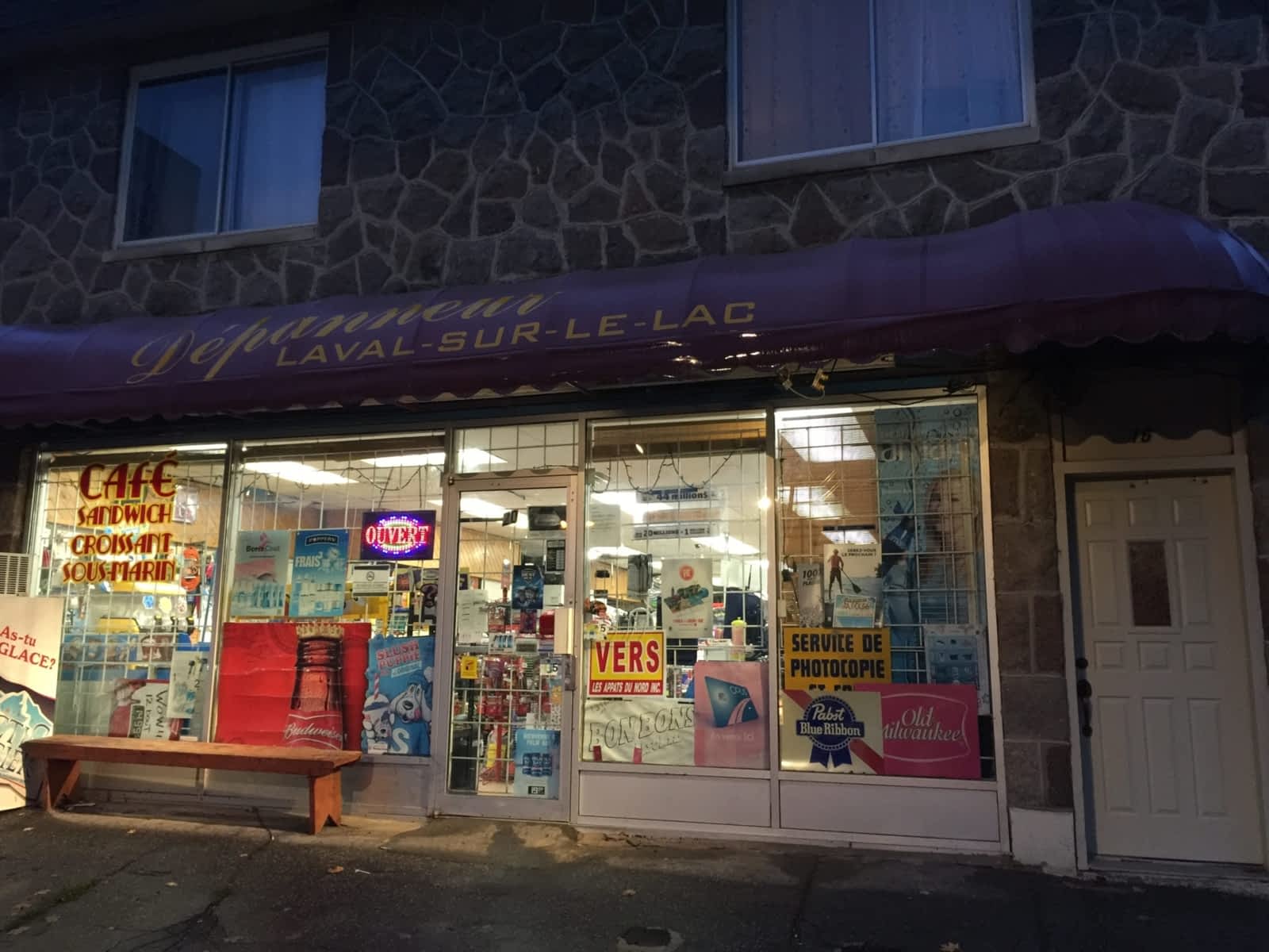 Depanneur Laval Sur Le Lac Horaire d'ouverture 20, rue Les Érables