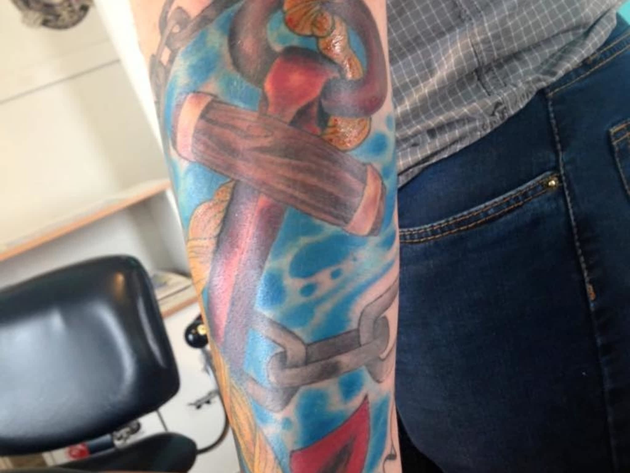 photo Infiniti Tattoos & Piercing Studios