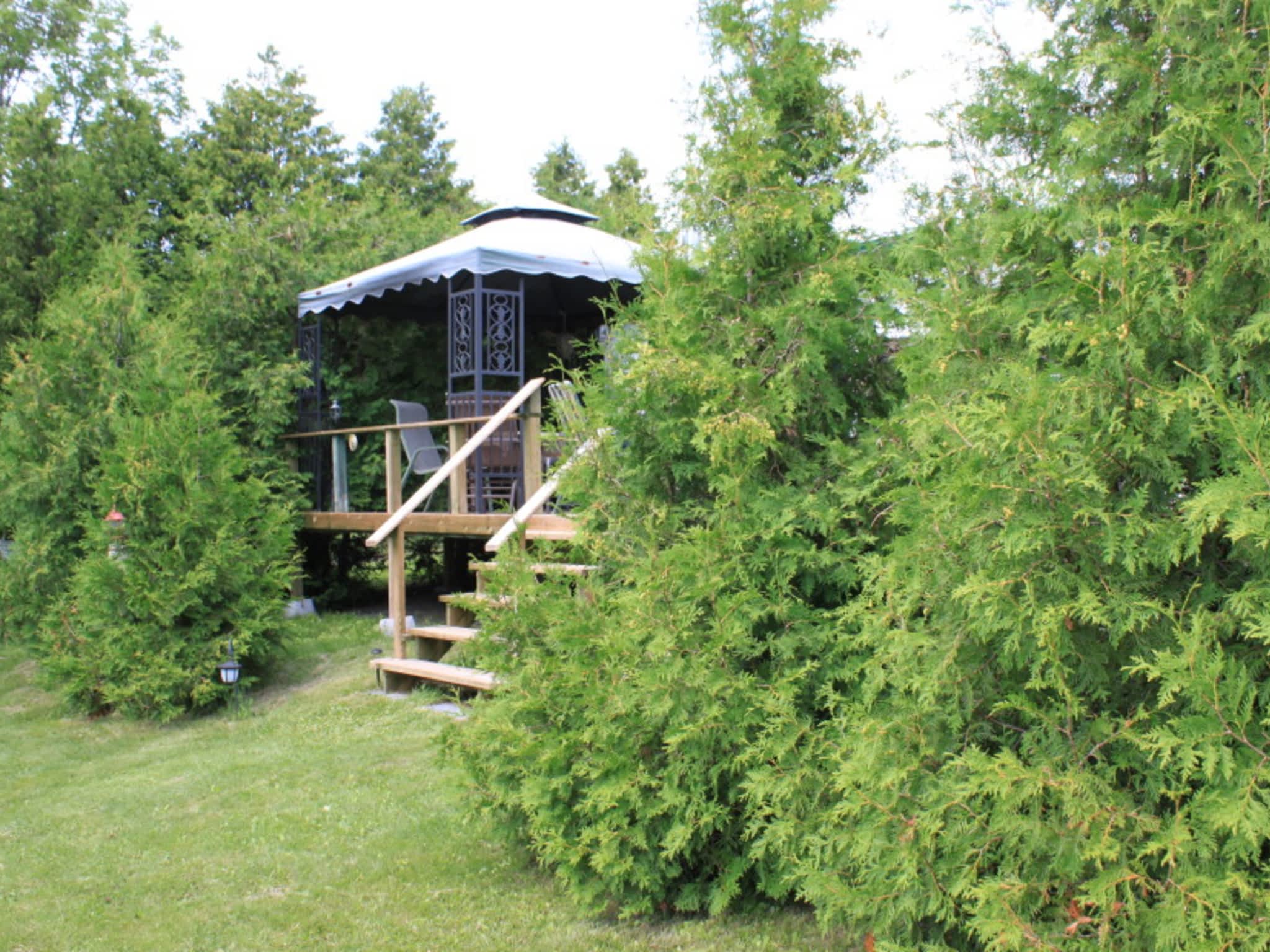 photo Cedar Grove Trailer Park