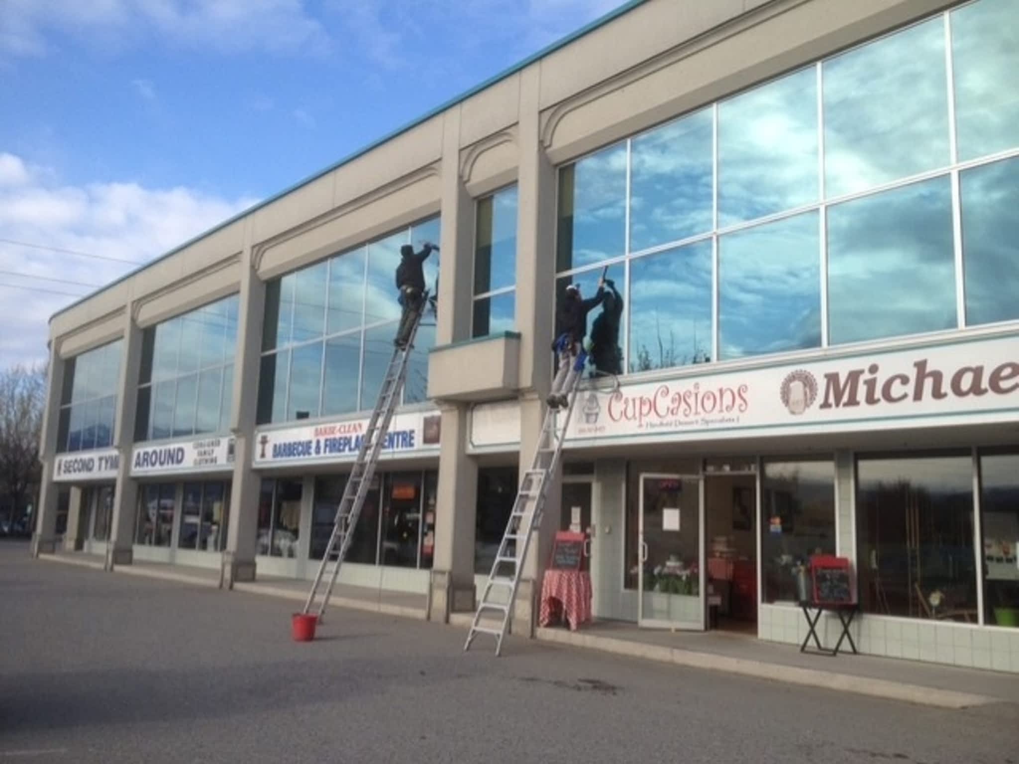 photo Dutchboy Window Cleaning