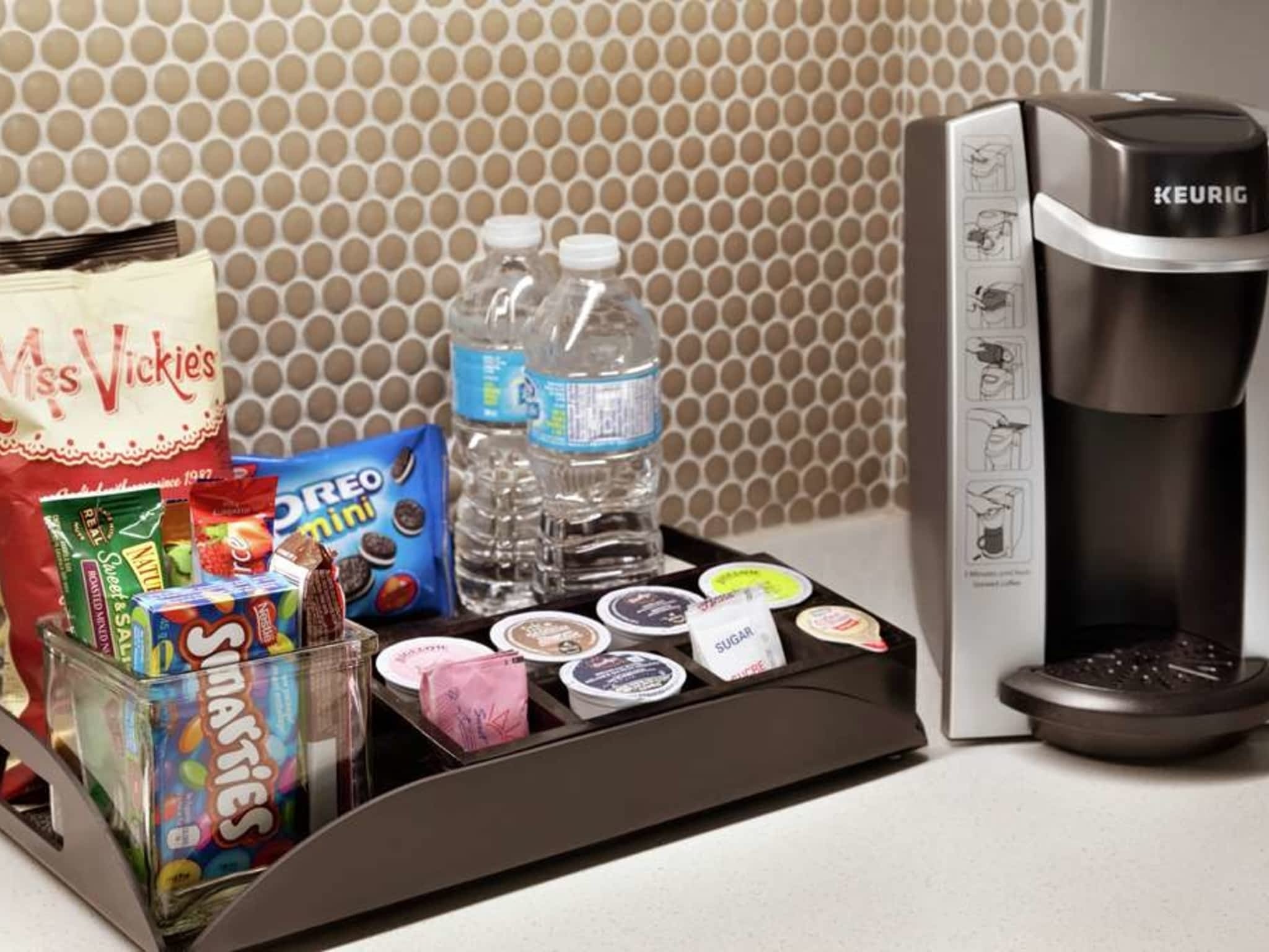 photo Embassy Suites by Hilton Montreal Airport