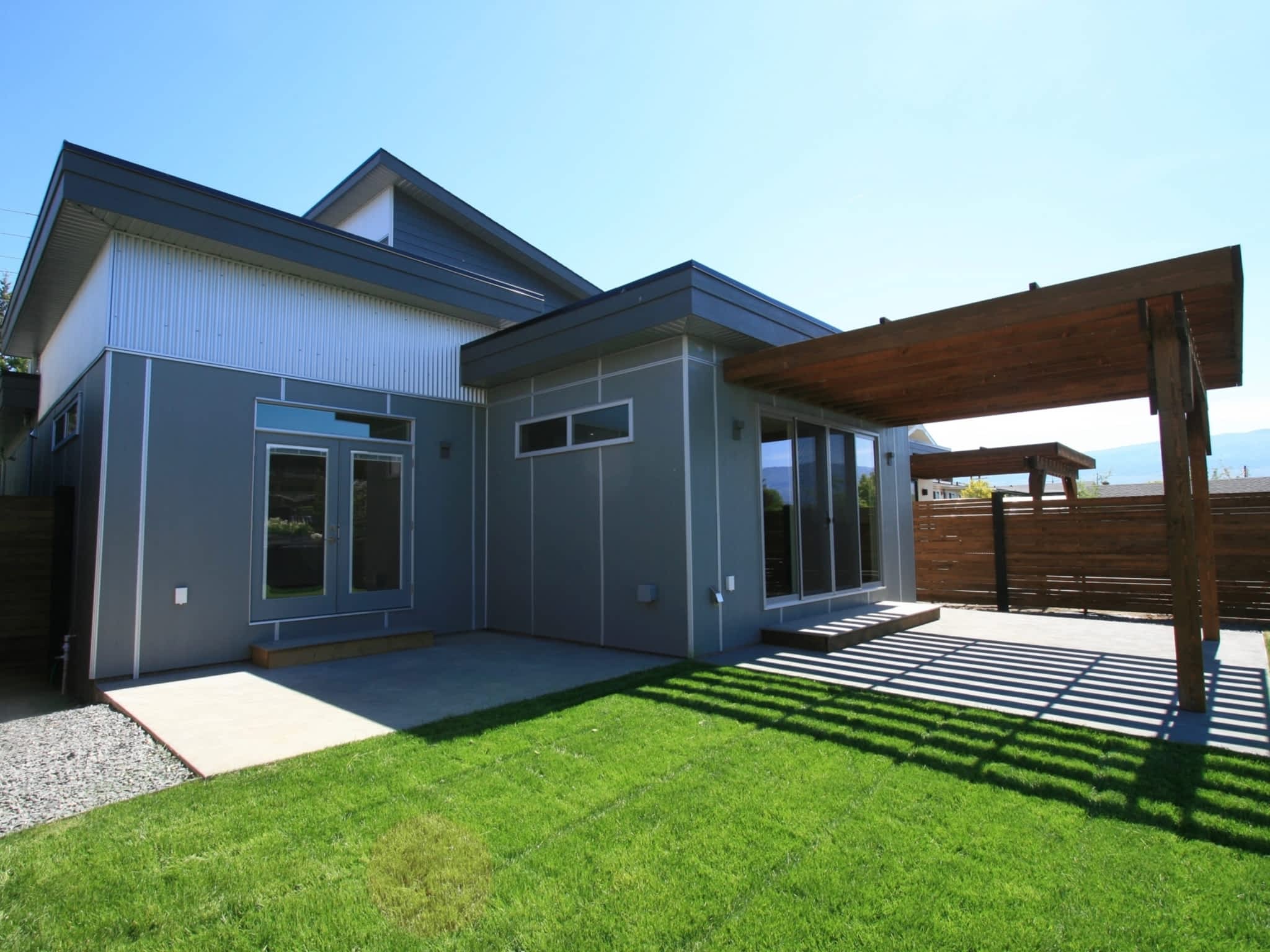 photo LoneWolf Homes Ltd