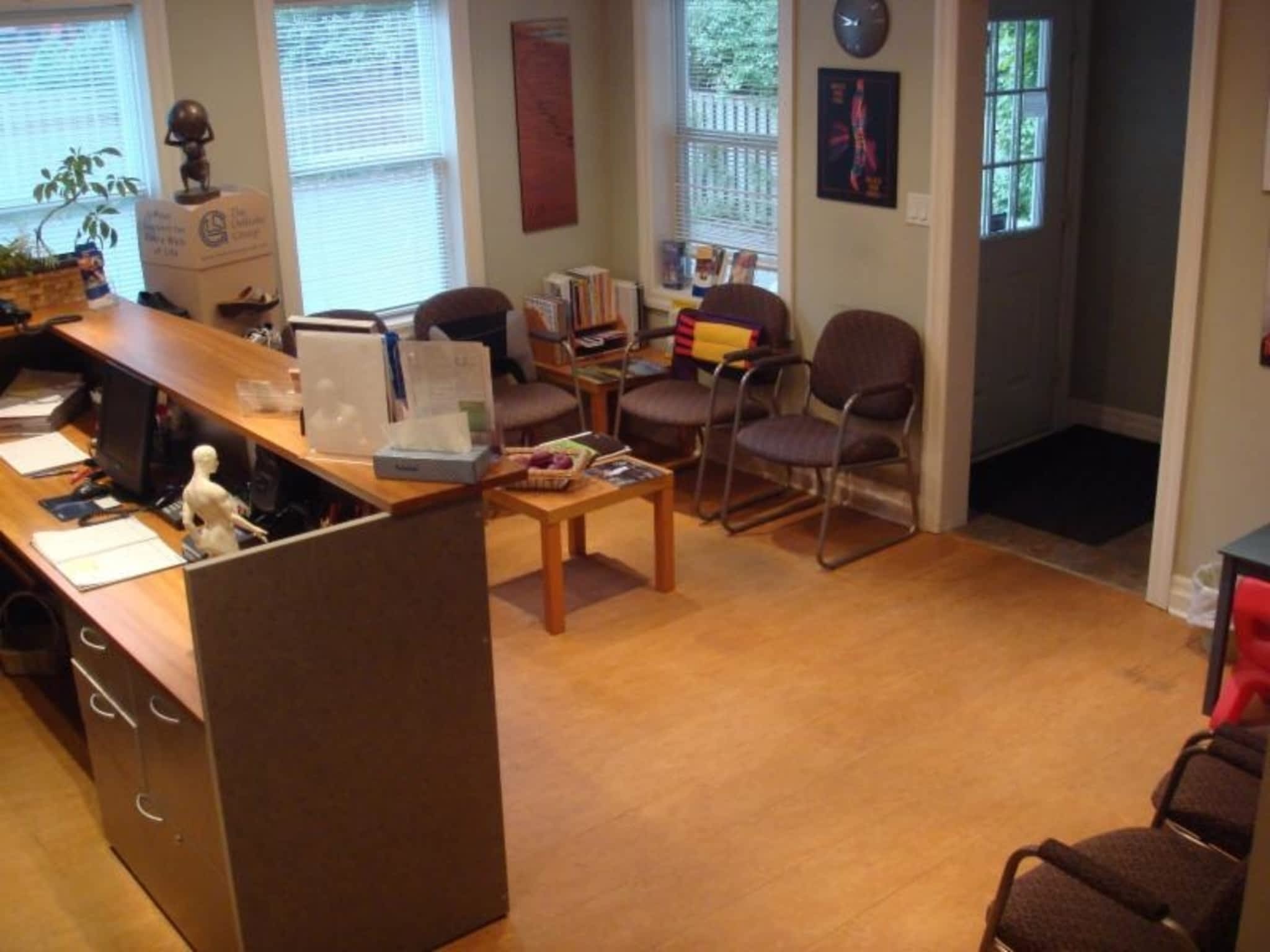 photo Thornhill Chiropractic & Wellness Center