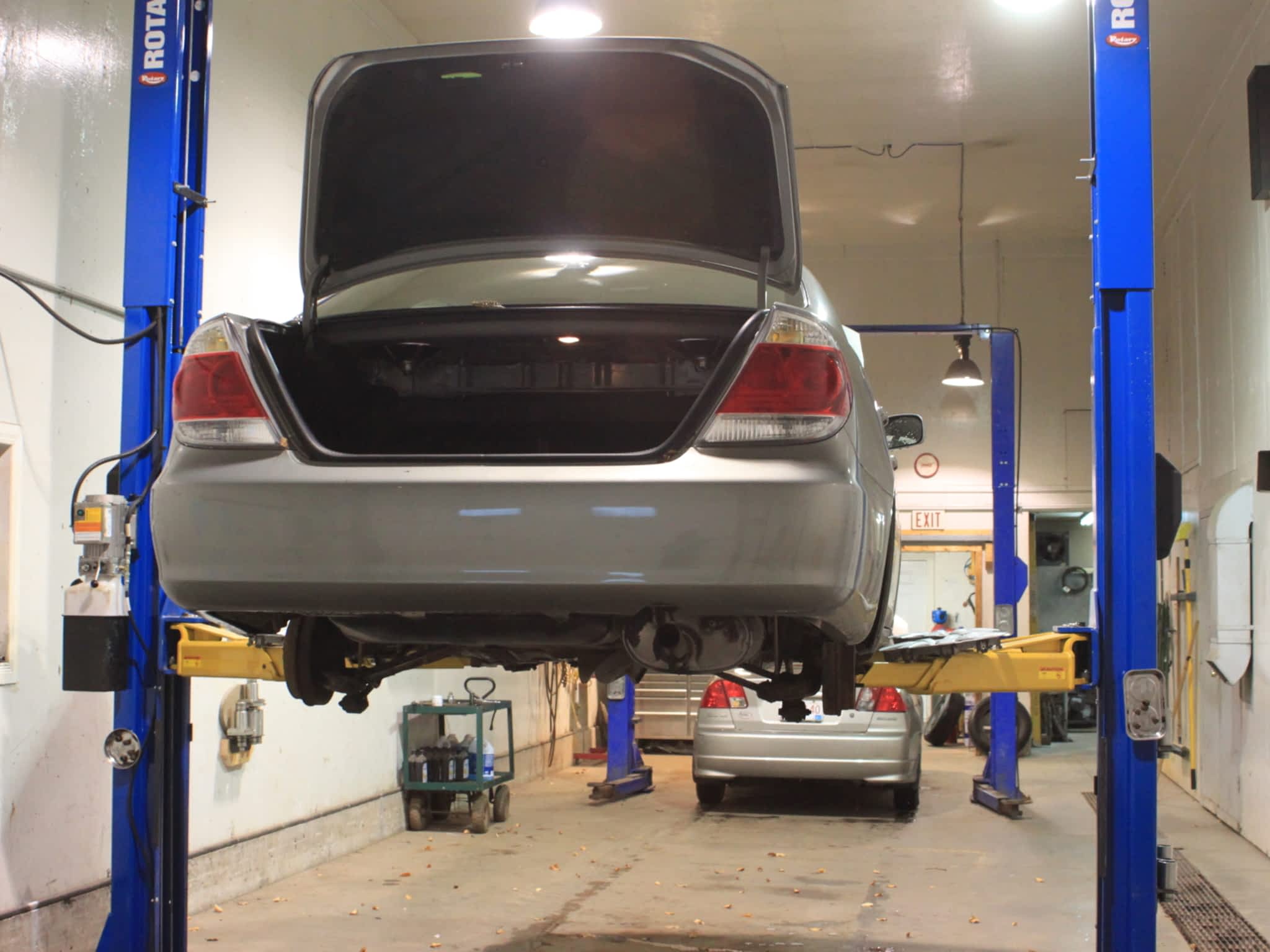 photo L & C Maintenance & Repair