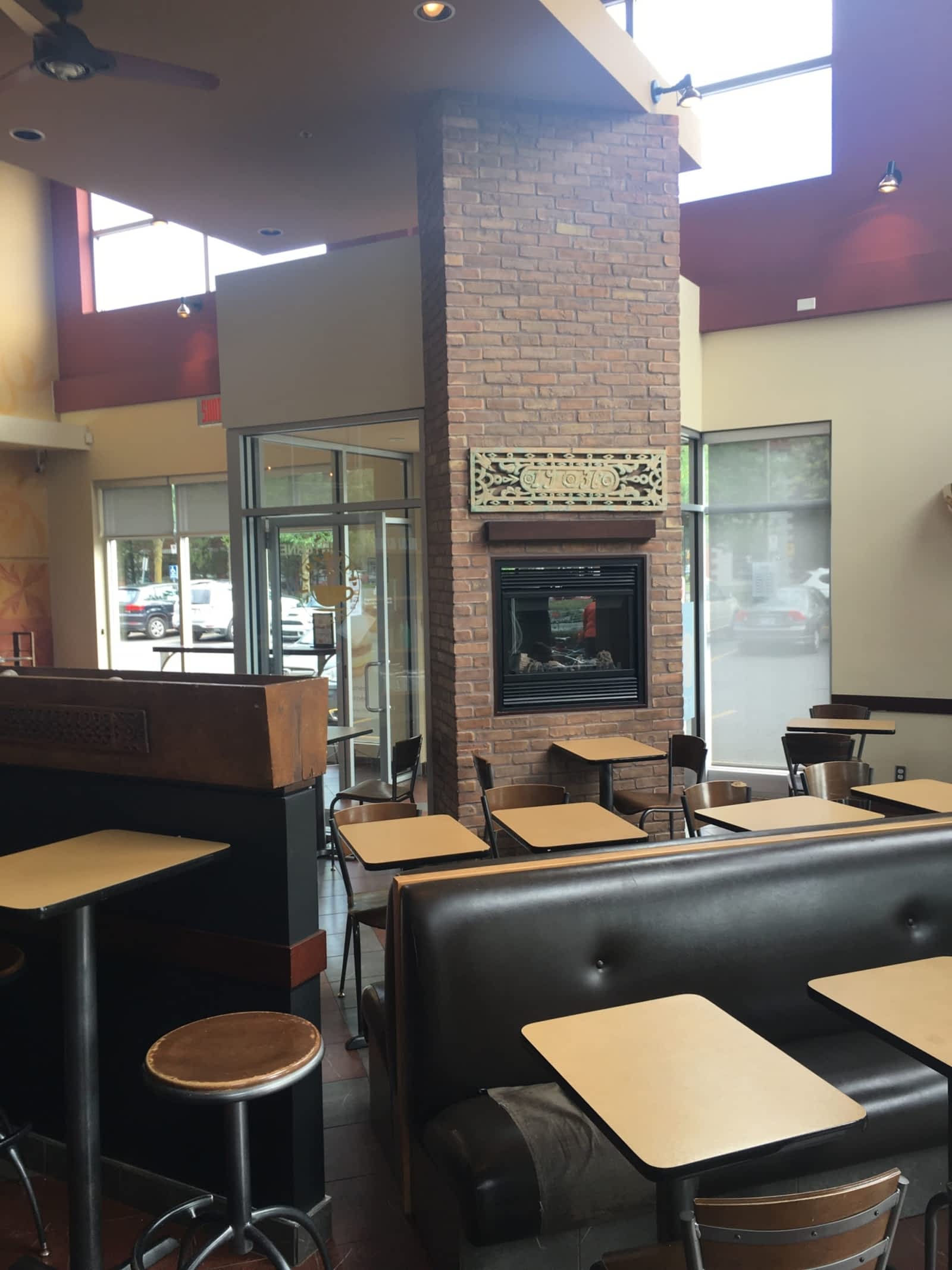 Second Cup Café 7 Place du Commerce Unit 101, Montreal, QC