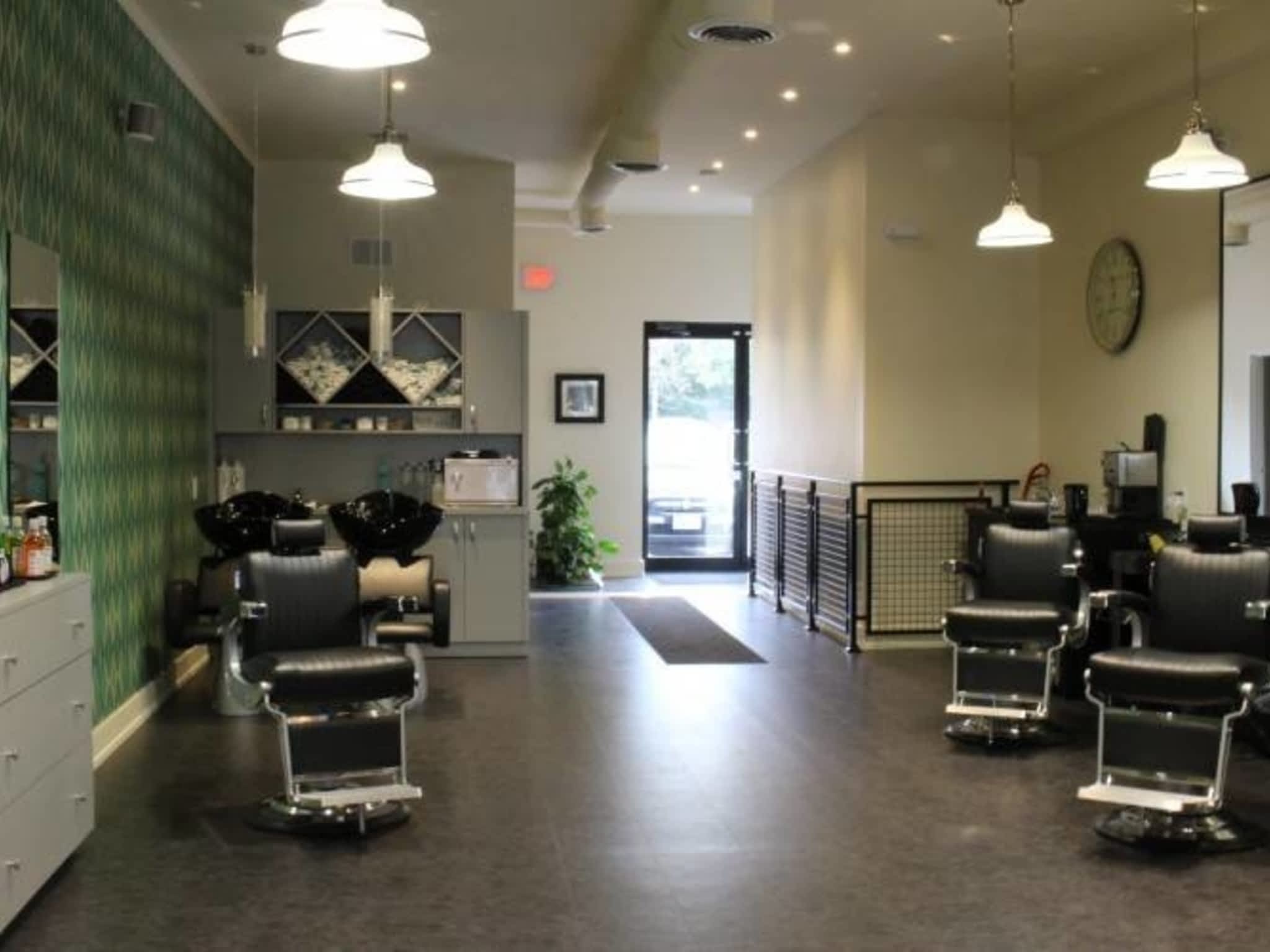 photo The Business: Men's Grooming Lounge