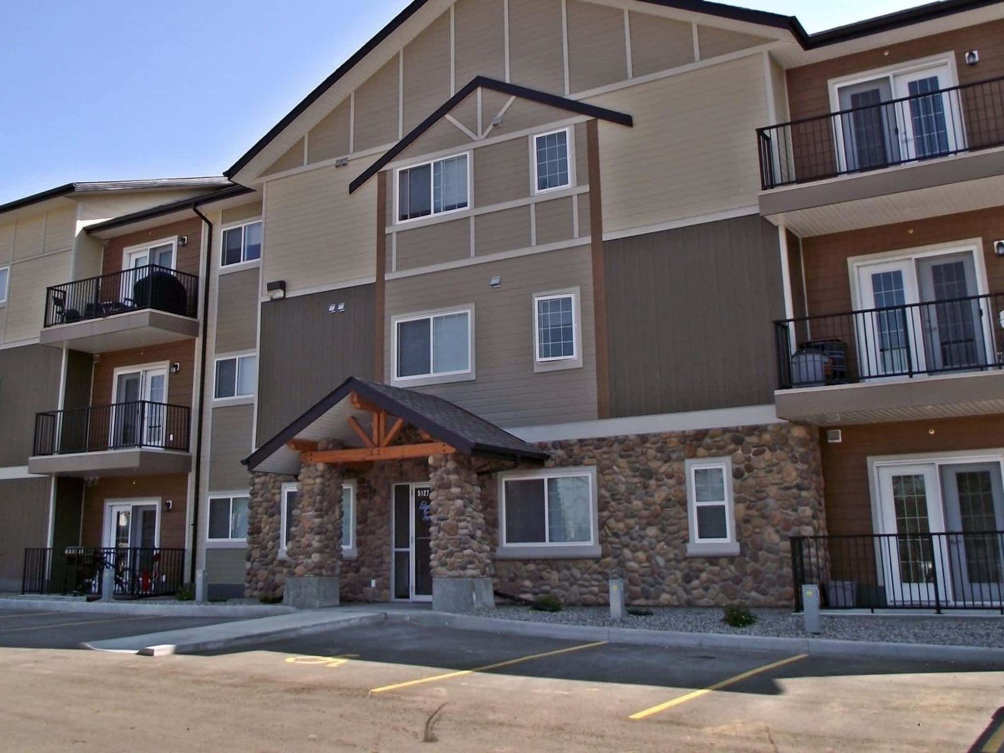 photo Phoenix Construction Inc.