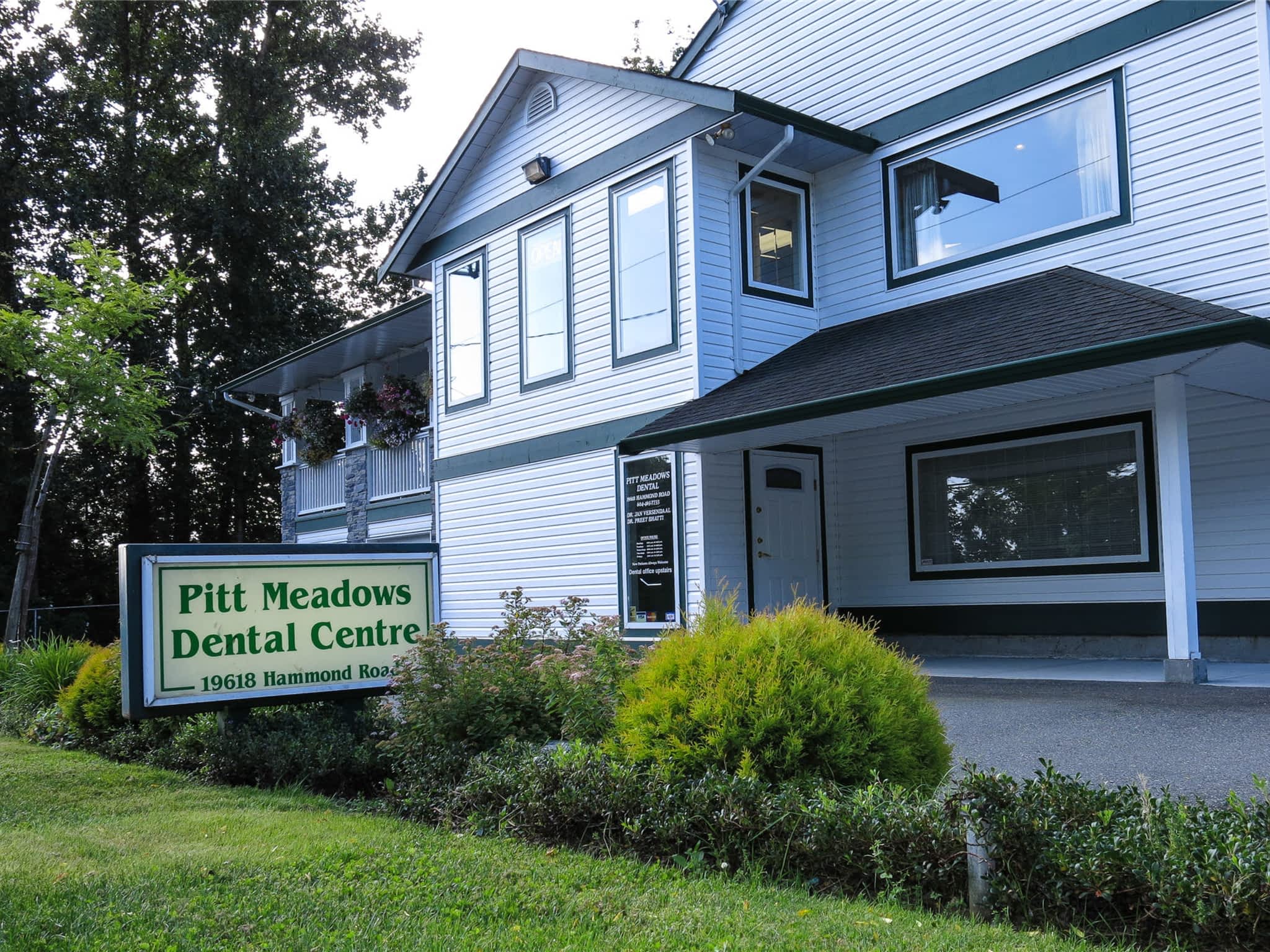 photo Pitt Meadows Dental Centre