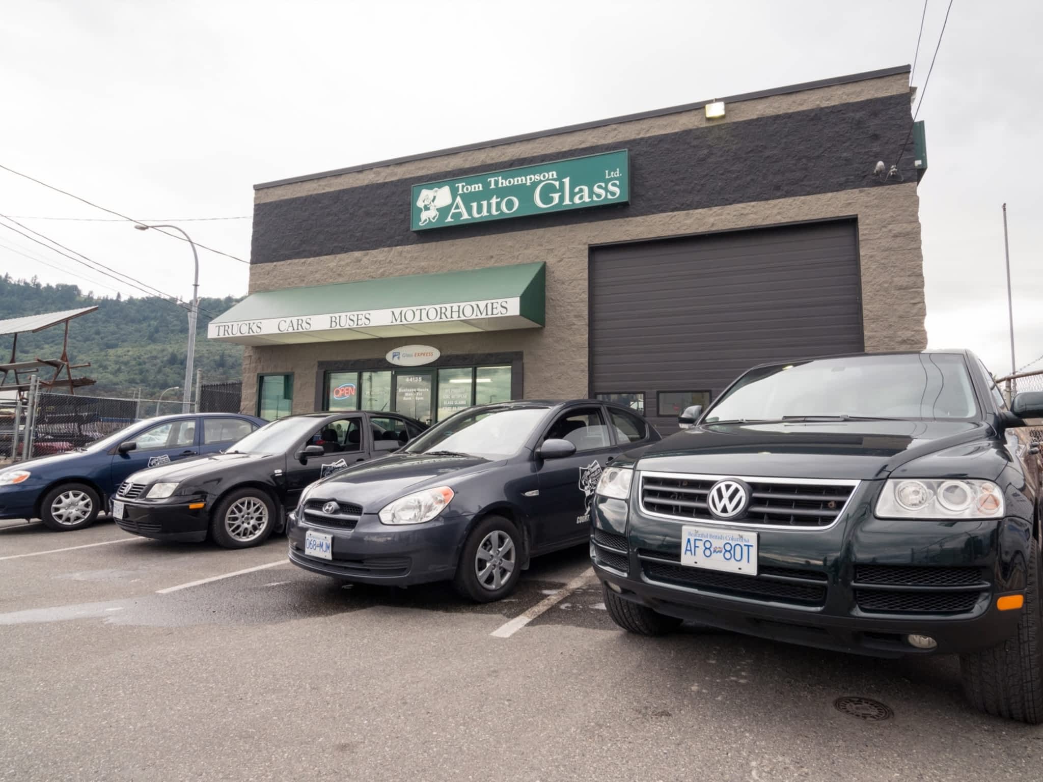 Tom Thompson Auto Glass Ltd Chilliwack, BC 44135 Yale Rd Canpages