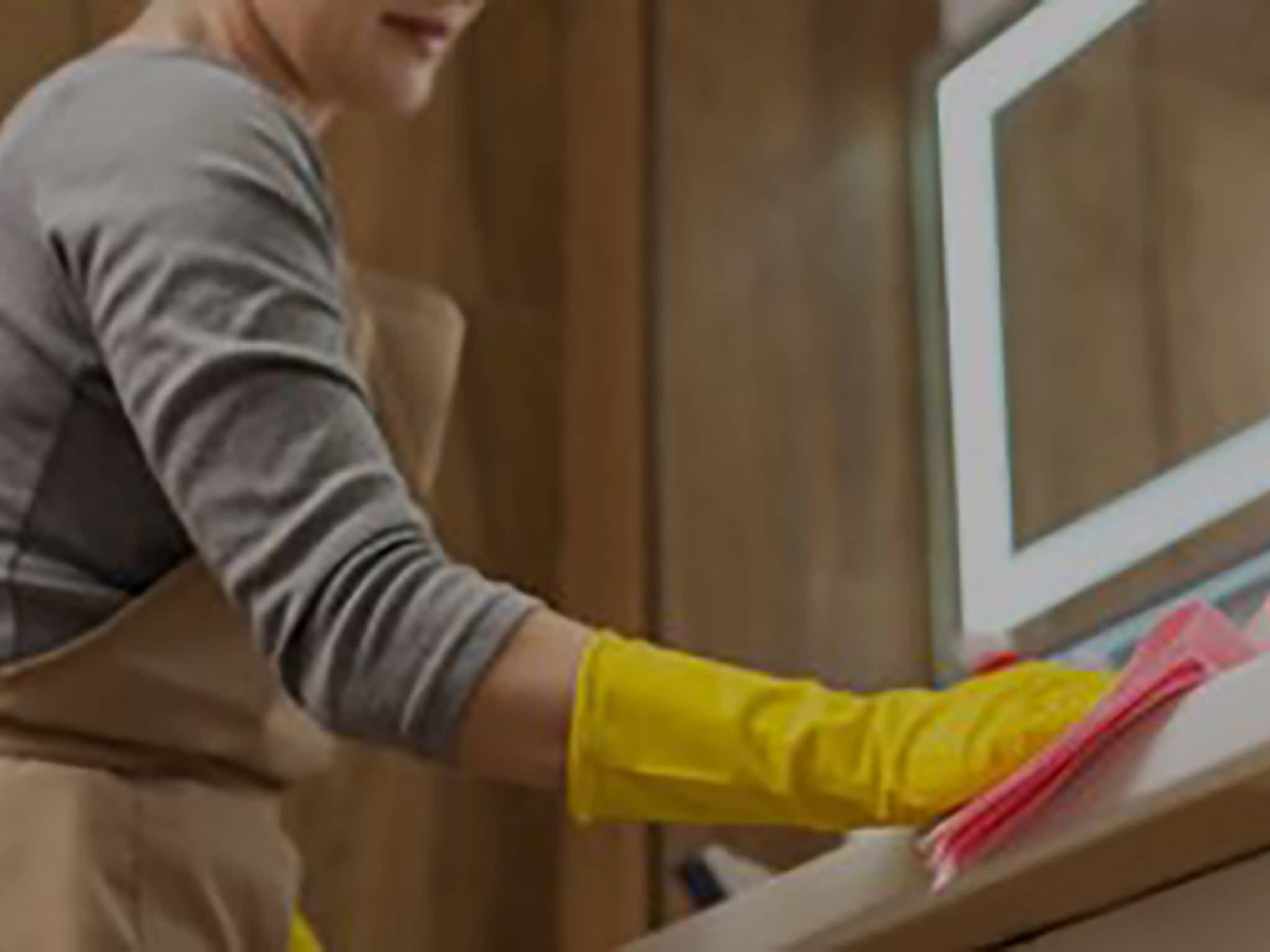 photo Becky's Cleaning Service