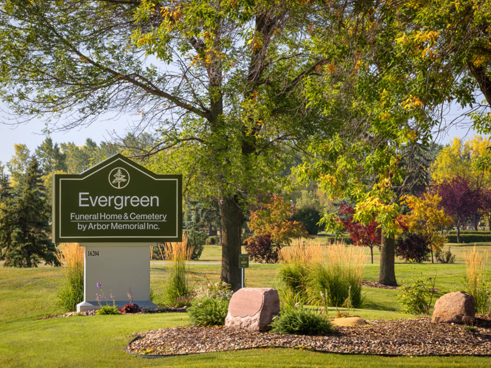 photo Evergreen Funeral Home & Cemetery