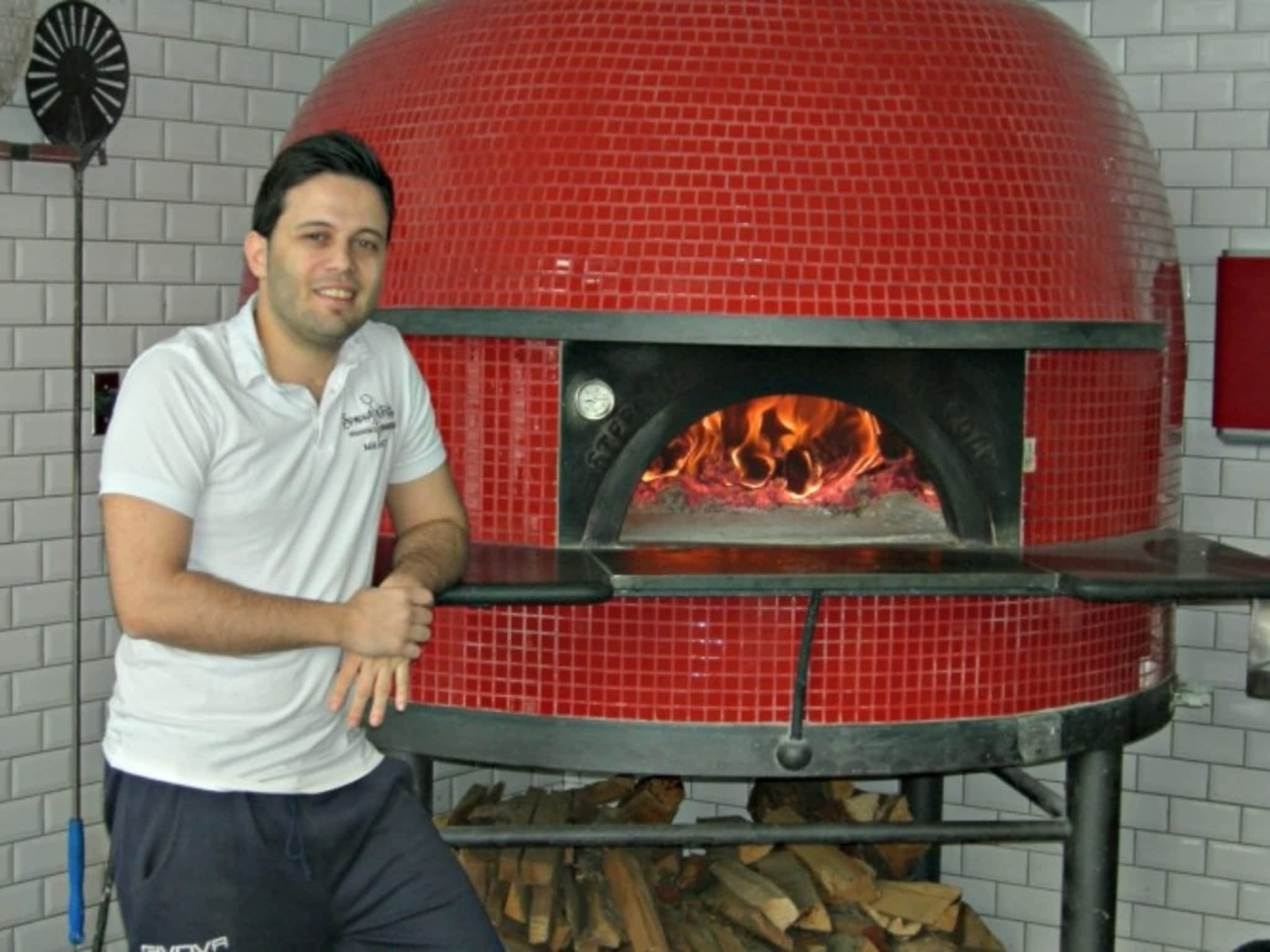 photo Pizzeria Spacca Napoli
